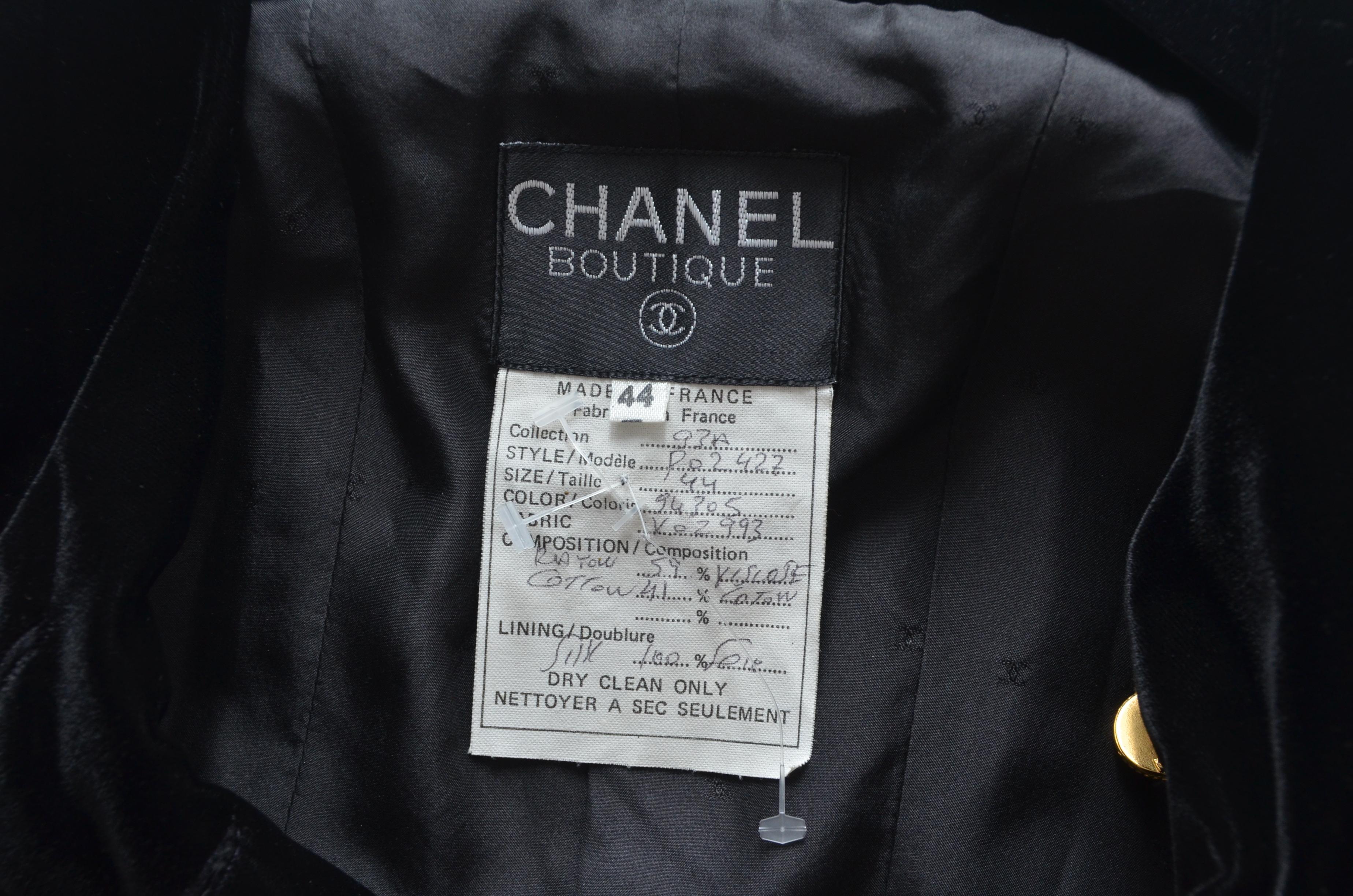 Chanel Vintage Black Velvet Coat Mint As Senn On Claudia Schiffer 1993 2