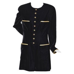 Chanel Vintage Black Velvet Coat Mint As Senn On Claudia Schiffer 1993