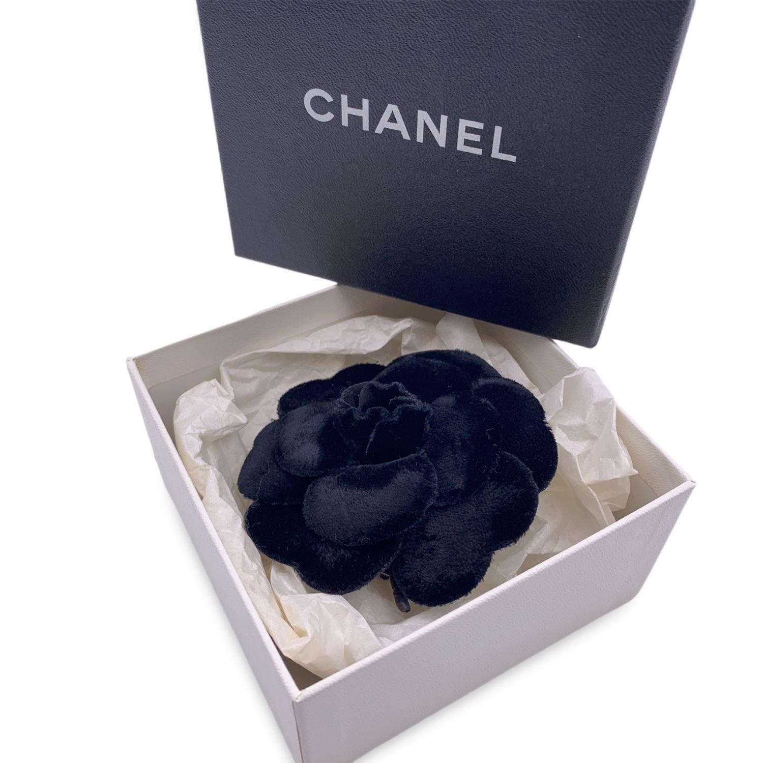 Chanel Vintage Camelia Camellia Flower Pin Brooch. Black velvet petals. Safety pin closure. Max width: 3.5 inches .- 8.9 cm. 'CHANEL - CC - Made in France' oval tab on the back Condition A - EXCELLENT Gently used. Please check the photos carefully