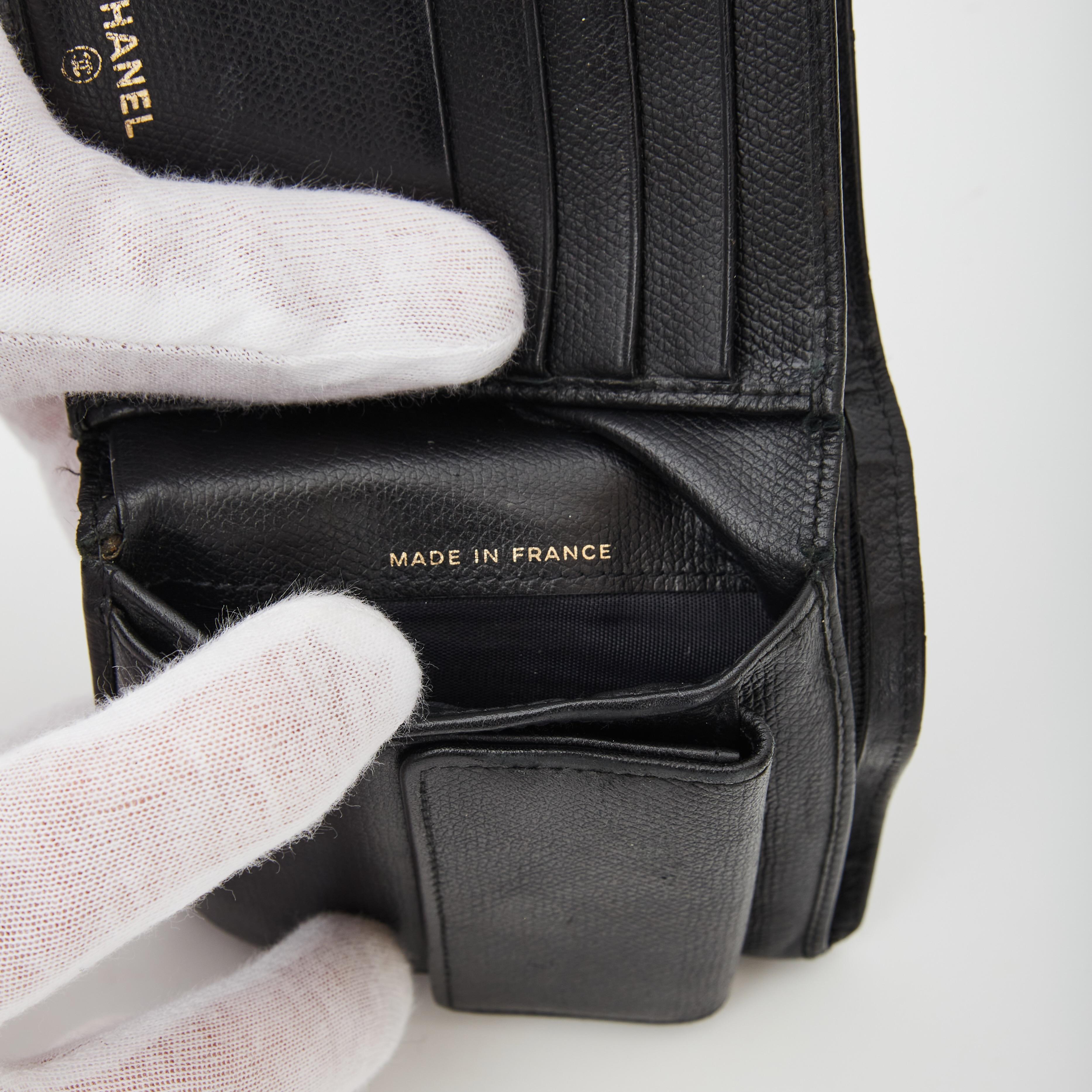 Chanel Vintage Schwarzes Portemonnaie für Damen oder Herren im Angebot