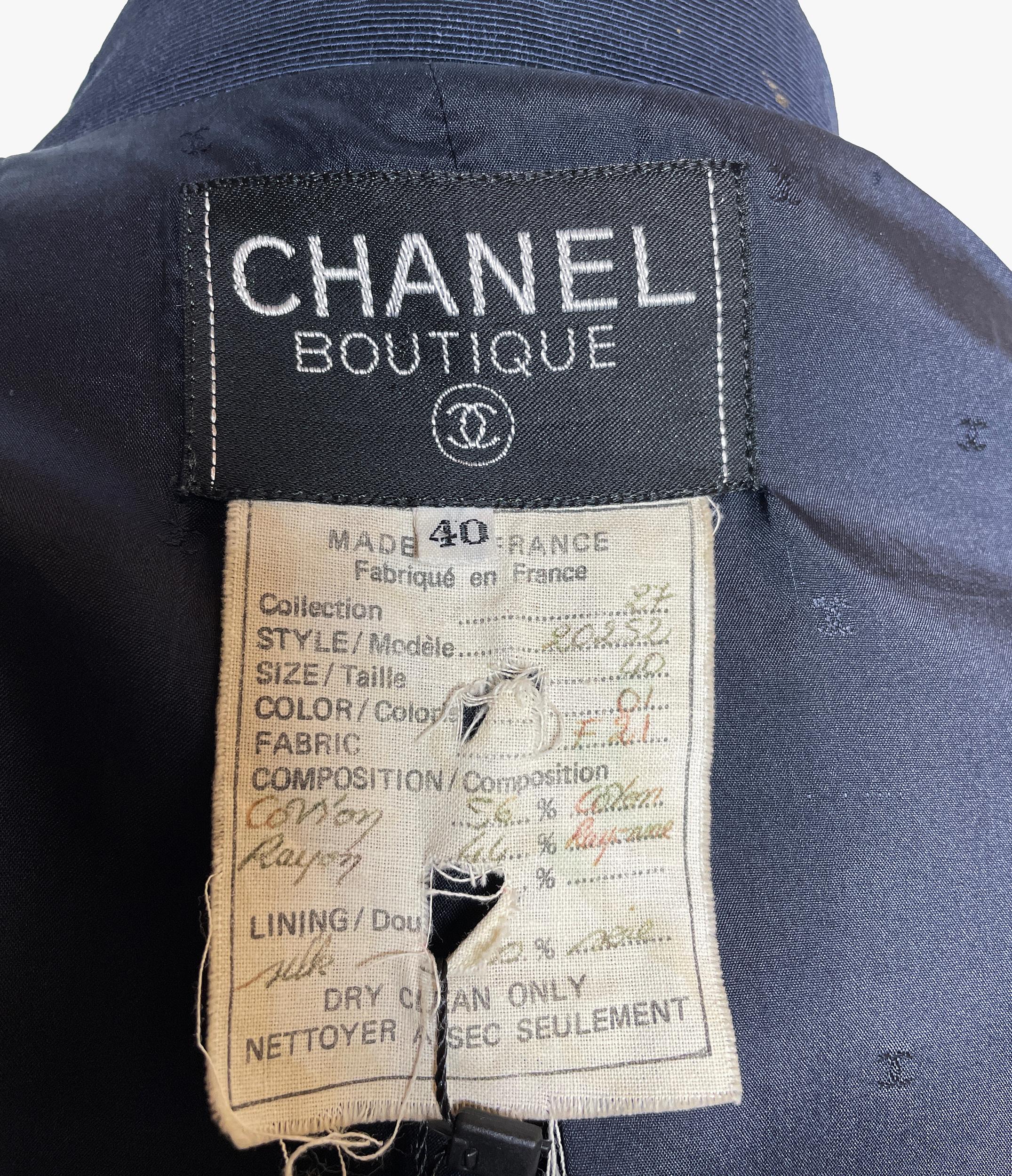 Women's Chanel Vintage Blue Blazer, 1990s For Sale