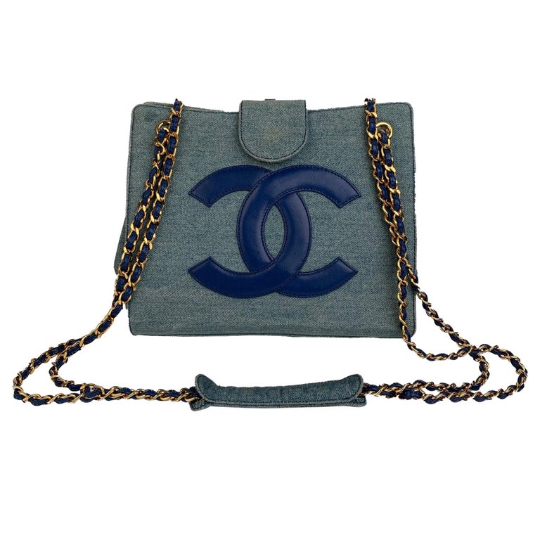 Chanel Vintage Blue Denim Jeans Shoulder Bag with CC Logo For Sale at