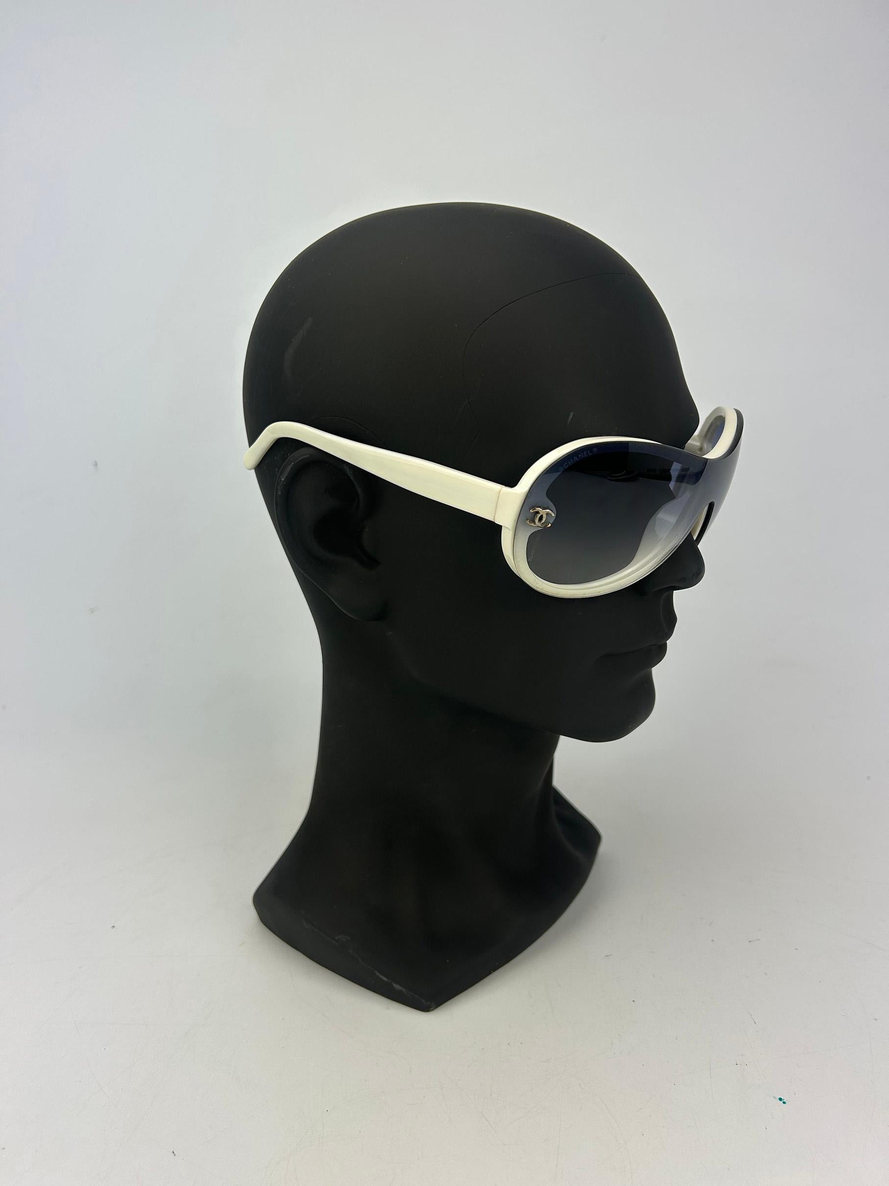 Chanel Vintage Blau Grau Gradient Lens Aviator-Sonnenbrille c2000er Jahre (Schwarz)