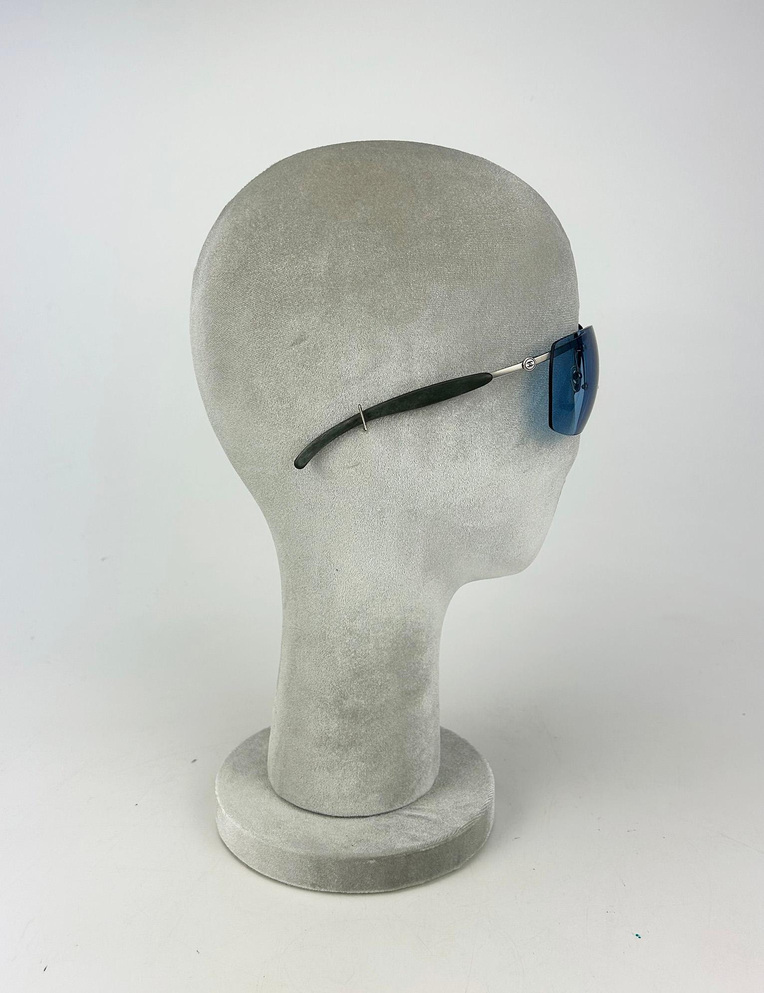 Chanel Vintage Blue Lens Matte Silver Sunglasses c2000s In Excellent Condition For Sale In Philadelphia, PA