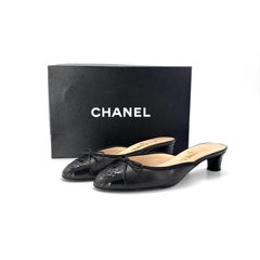 Chanel Vintage Bow Cap Toe InterlockingCC Black Leather Kitten Heel Mules 37