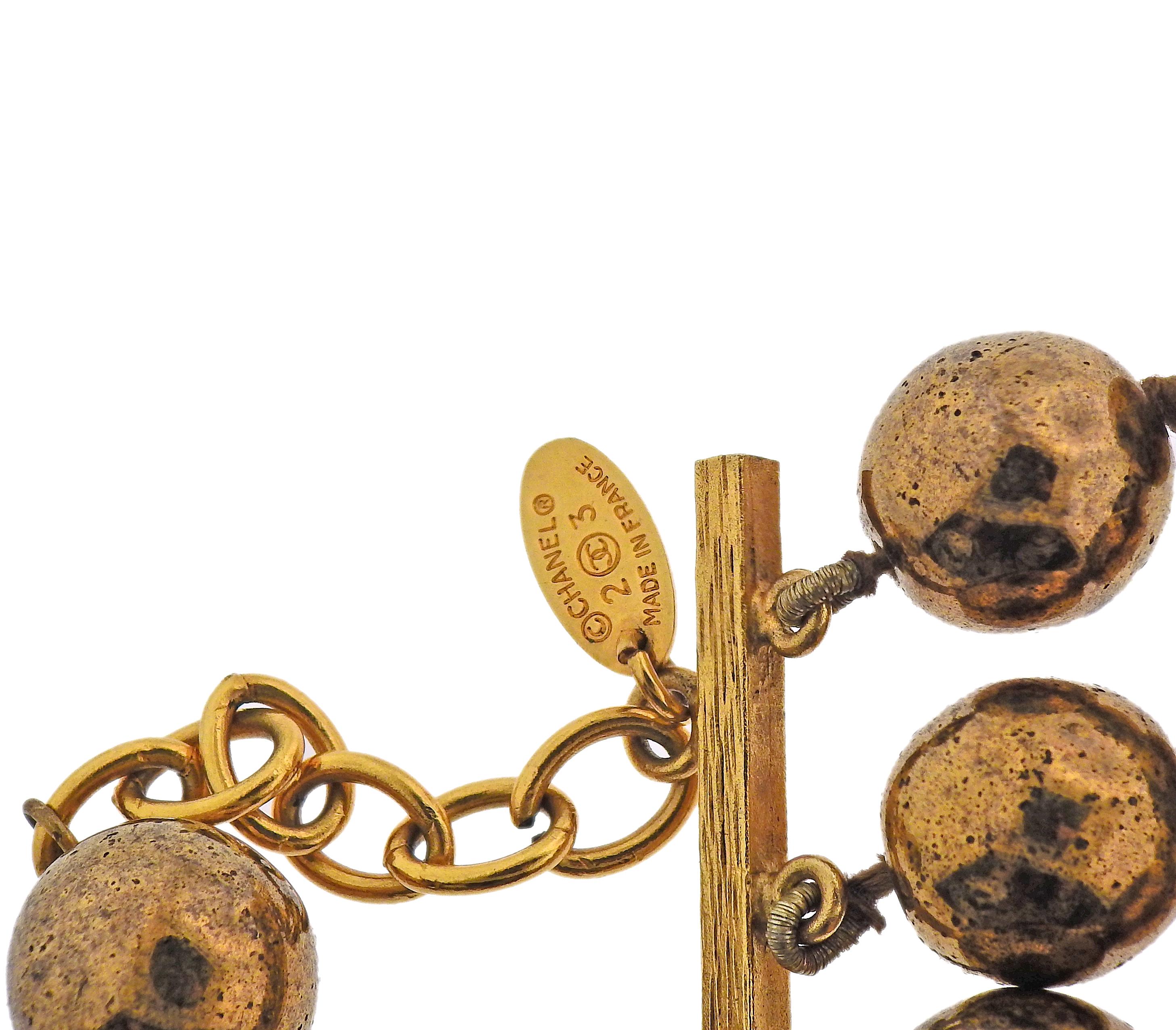Chanel Bracelet de perles en bronze vintage Pour femmes en vente