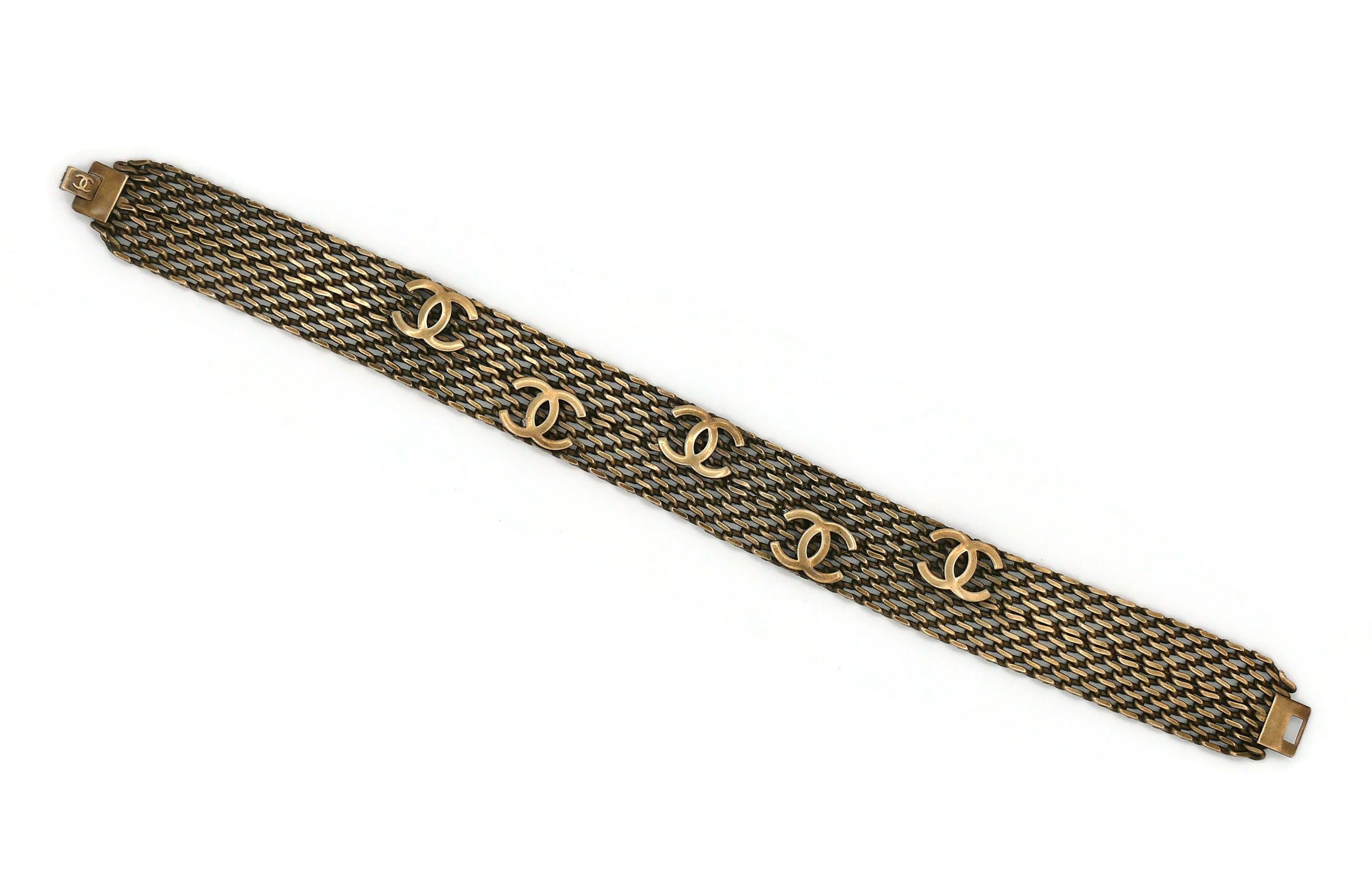 choker necklace gold design