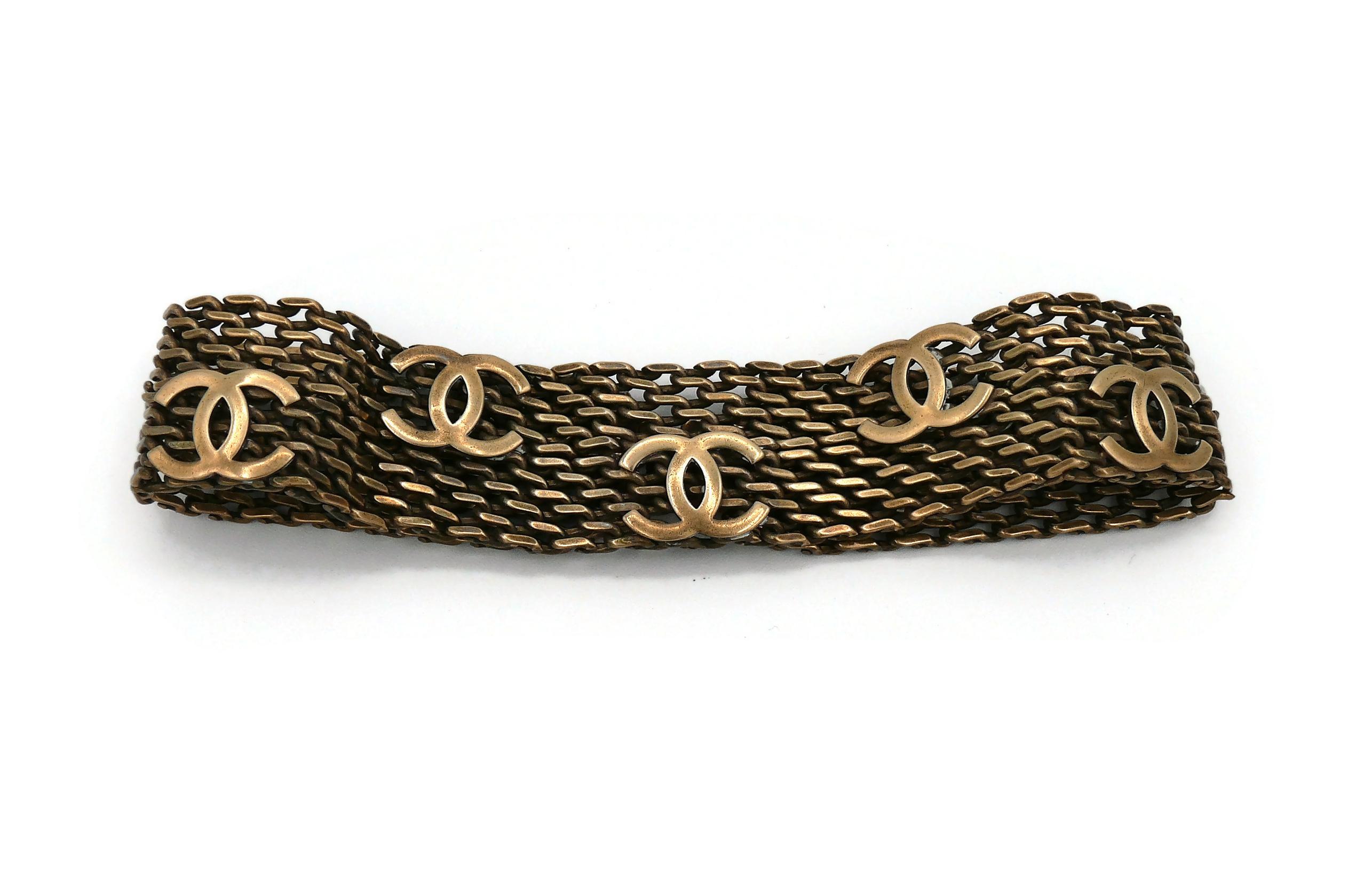 Chanel Collier choker CC vintage en maille de couleur bronze, automne 1997 en vente 2