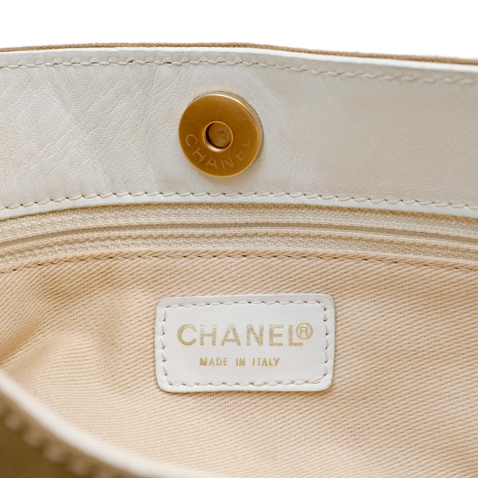 Women's Chanel Vintage Brown Canvas Olsen Bag