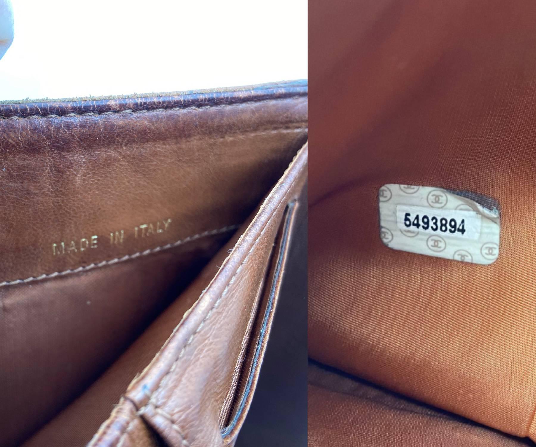 Chanel Vintage Brown Caviar Tri-Fold Wallet For Sale 2