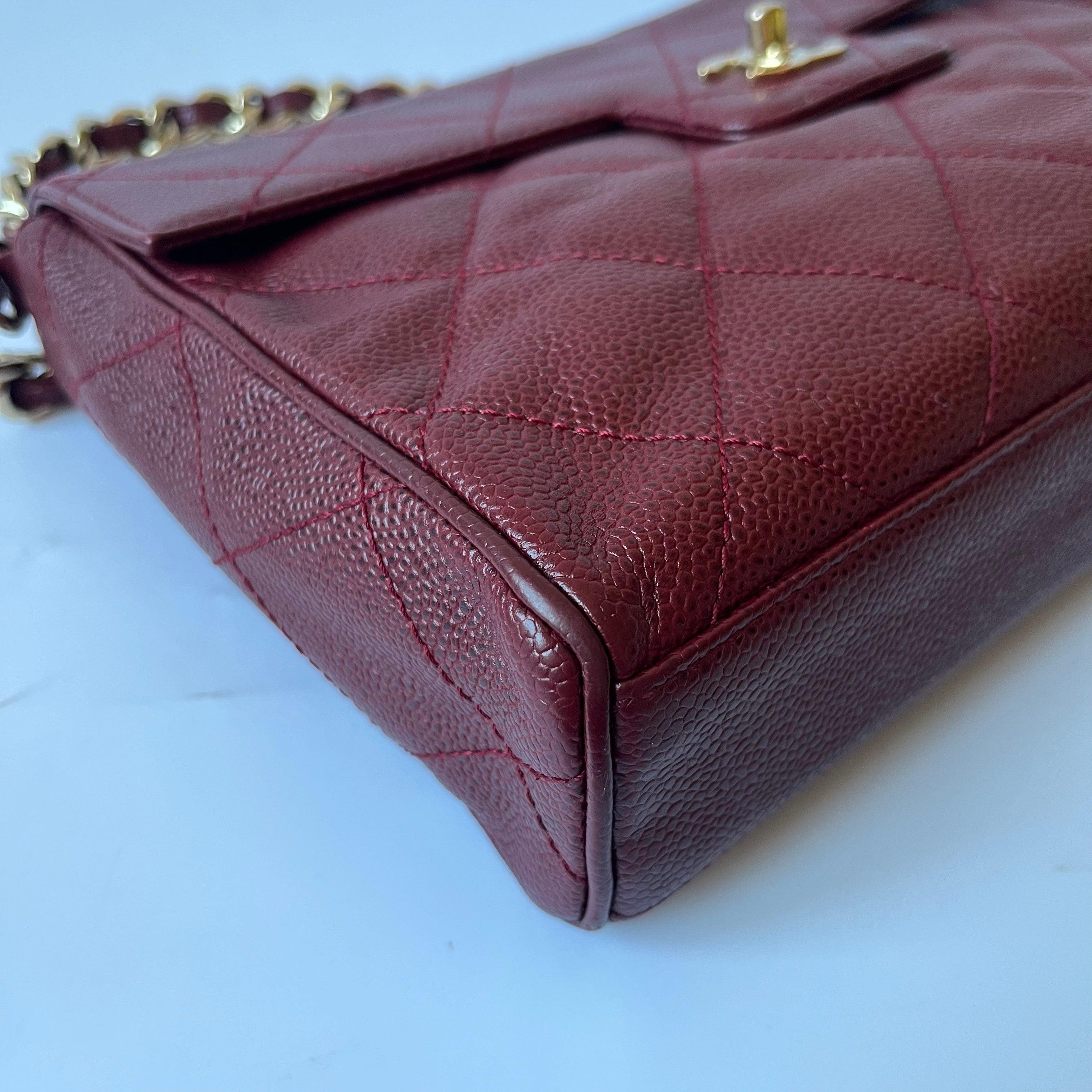 Chanel Vintage Burgundy Caviar Leather Shoulder Bag 24k Gold HW For Sale 5
