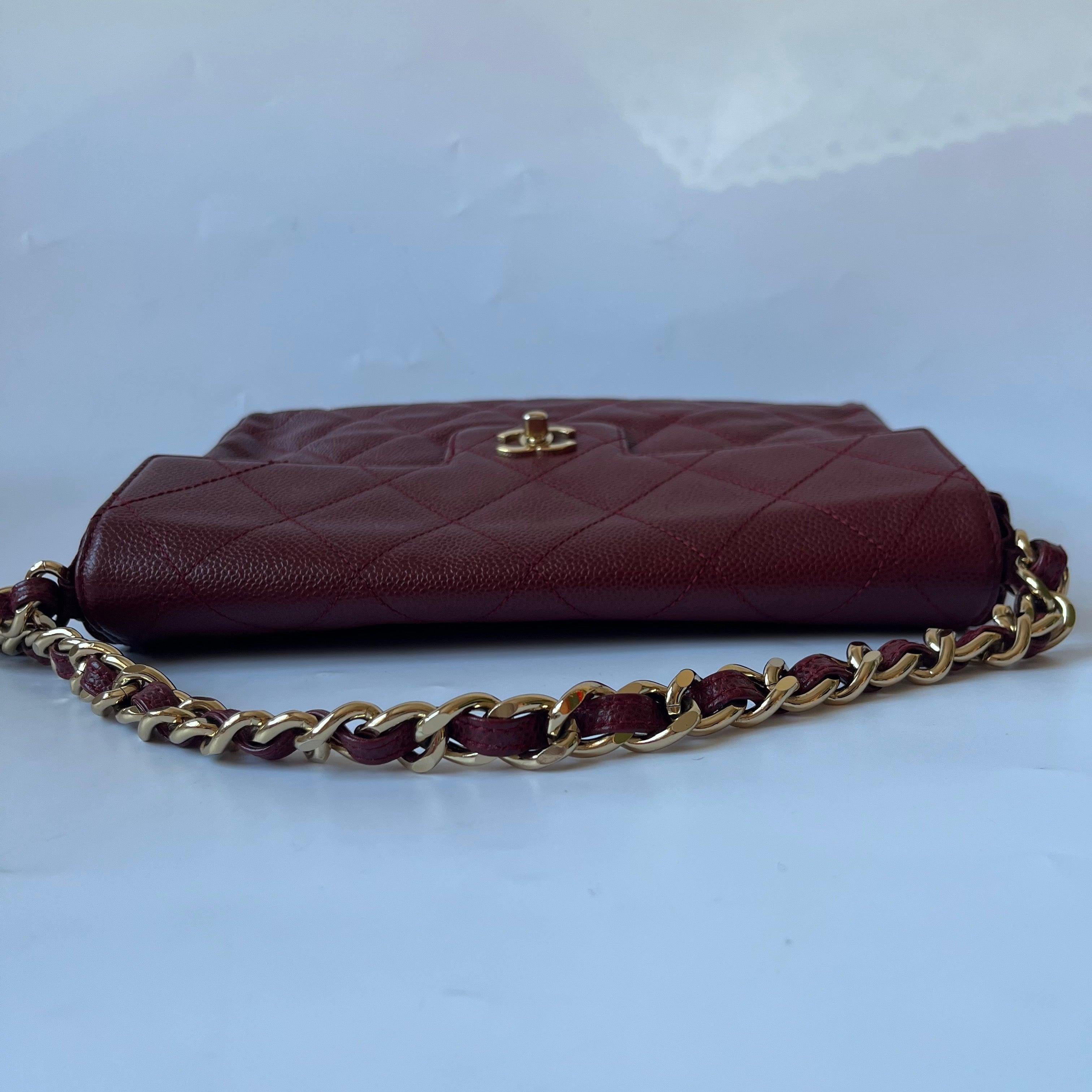 Chanel Vintage Burgundy Caviar Leather Shoulder Bag 24k Gold HW For Sale 1