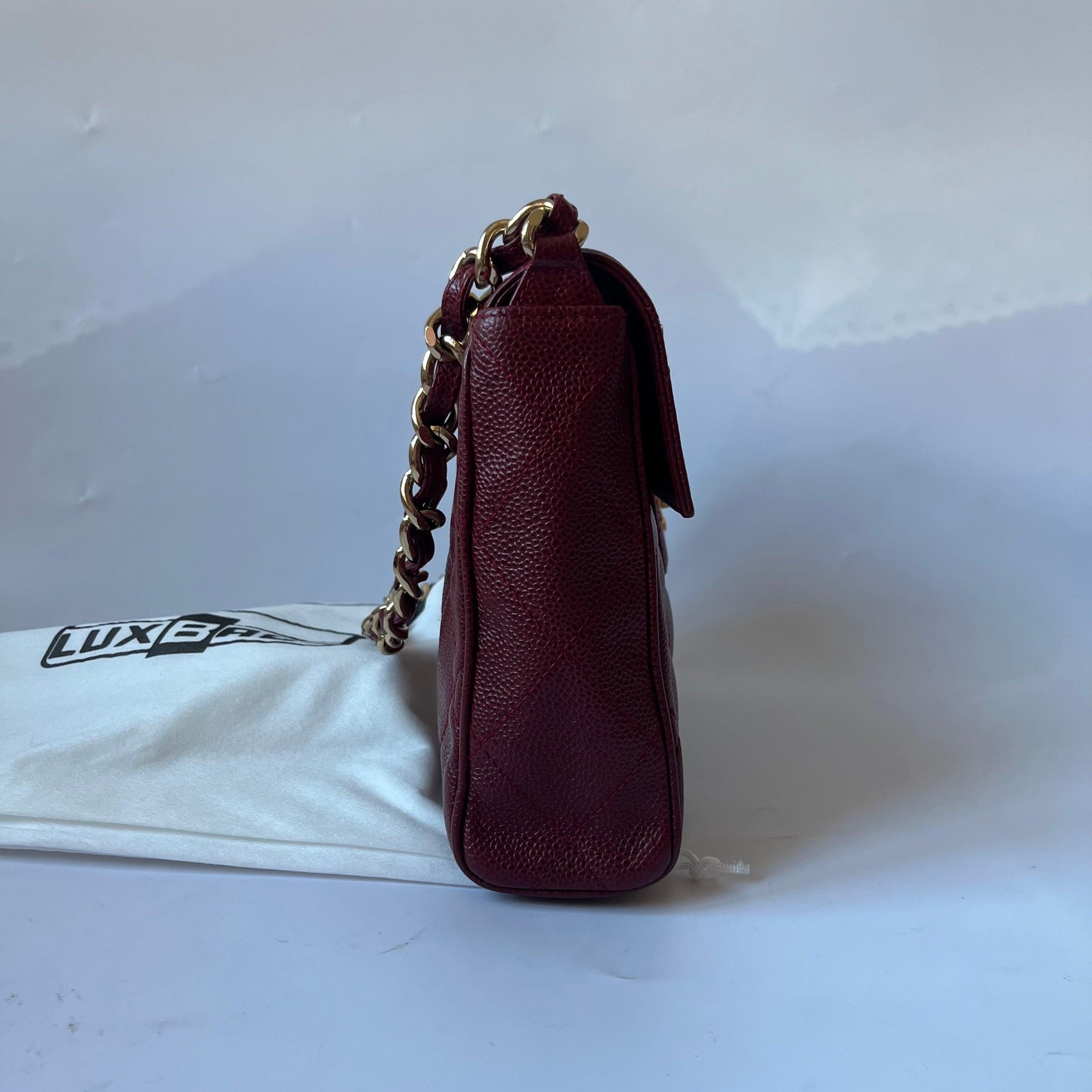 Chanel Vintage Burgundy Caviar Leather Shoulder Bag 24k Gold HW For Sale 2