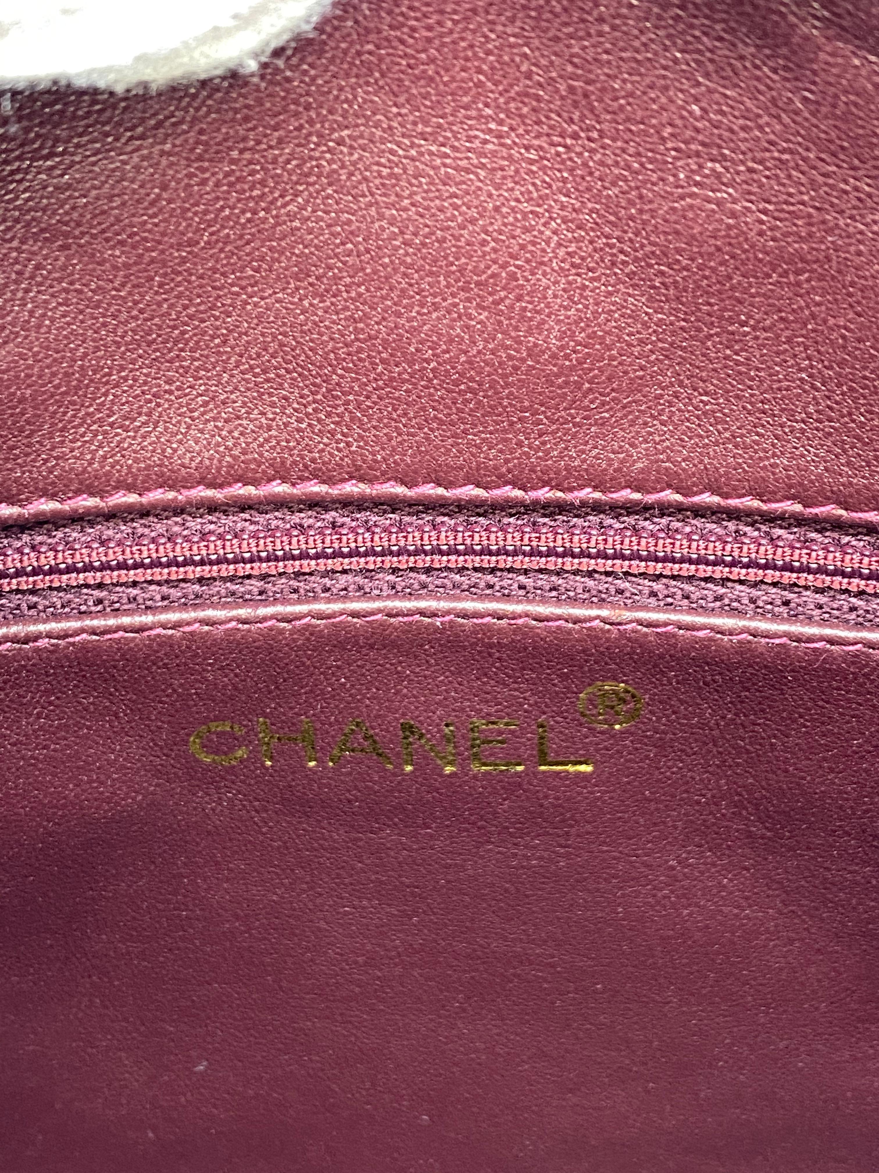 Chanel Vintage Burgundy Quilted Caviar Leather Camera Bag with Gold Hardware 3