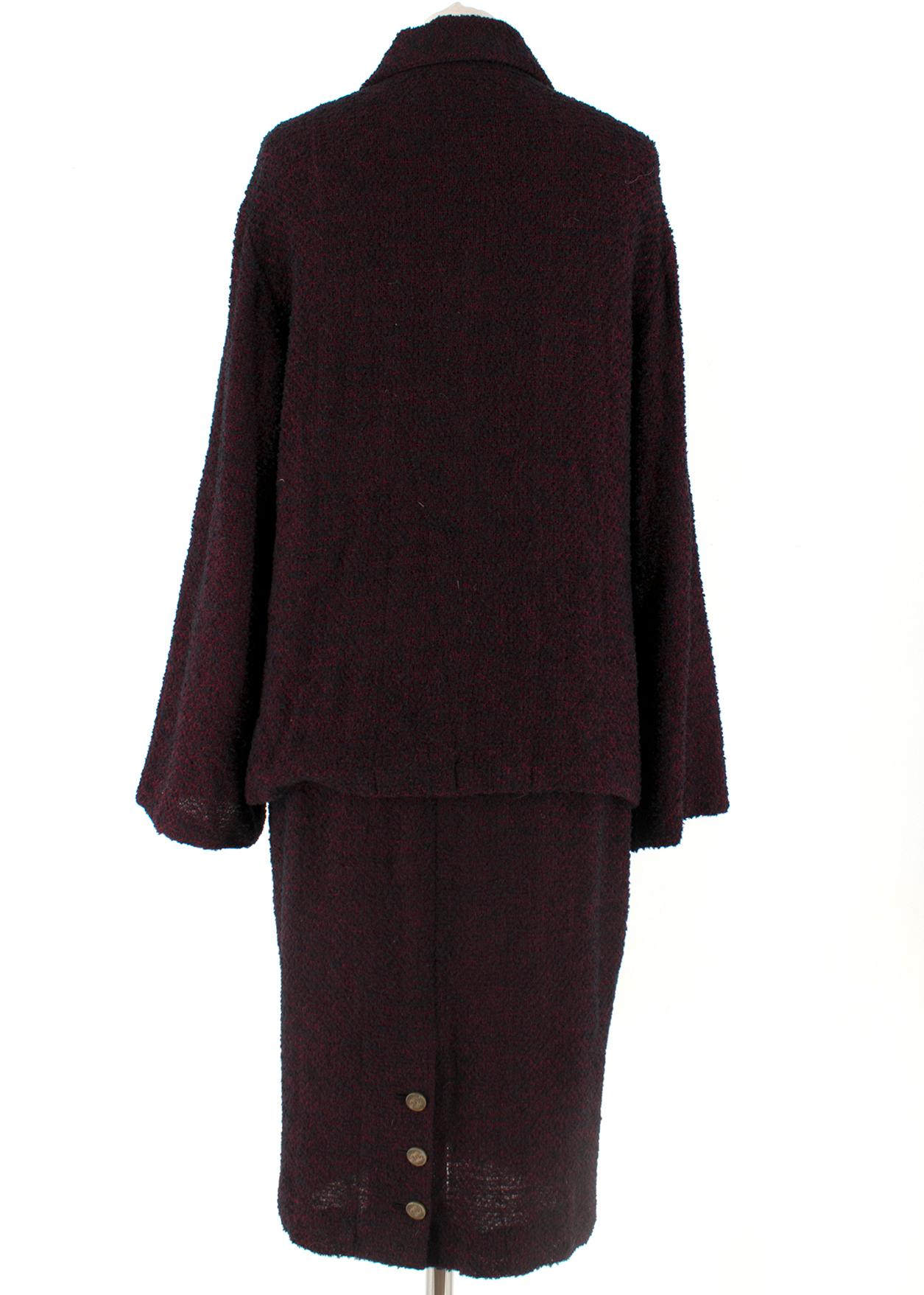Chanel Vintage Burgundy Tweed Suit - Size US 4 In Excellent Condition For Sale In London, GB