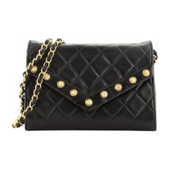 Chanel Vintage Button Envelope Umhängetasche gestepptes Leder Mini