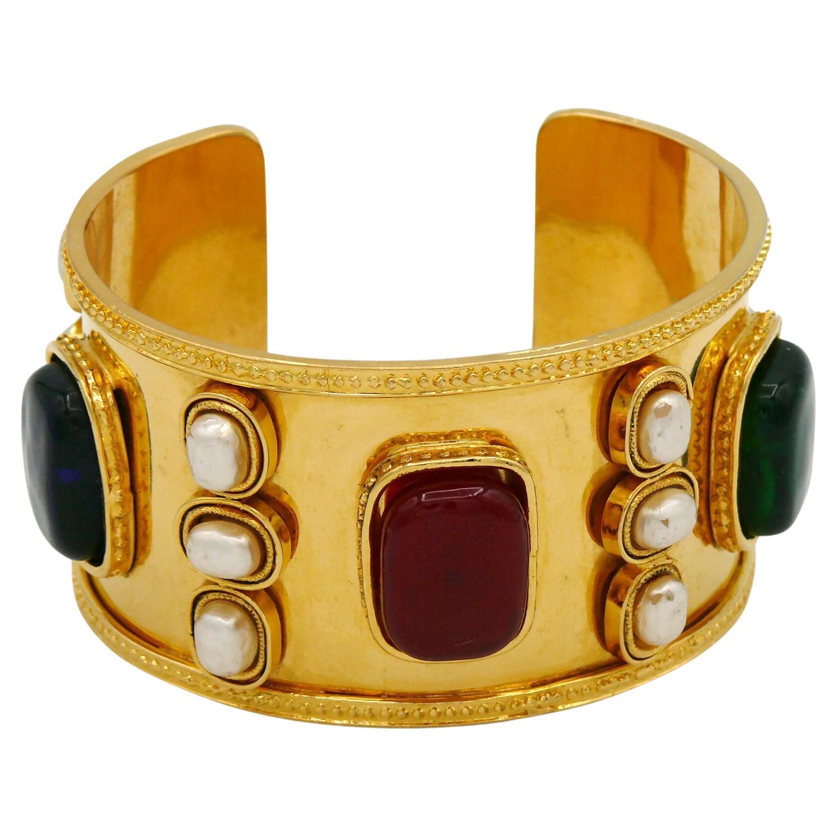 chanel bangle bracelet gold