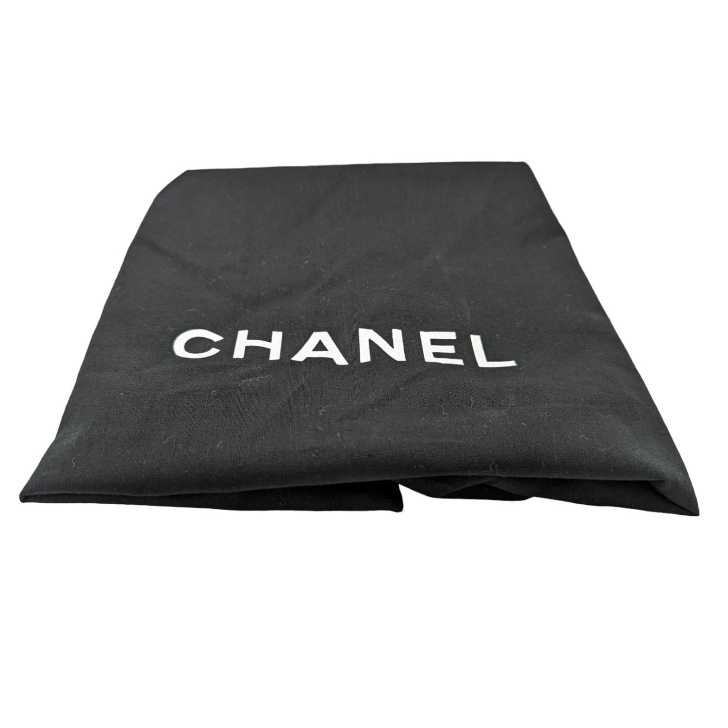 Chanel Fourre-tout fourre-tout vintage en veau CC chaîne XL en vente 4