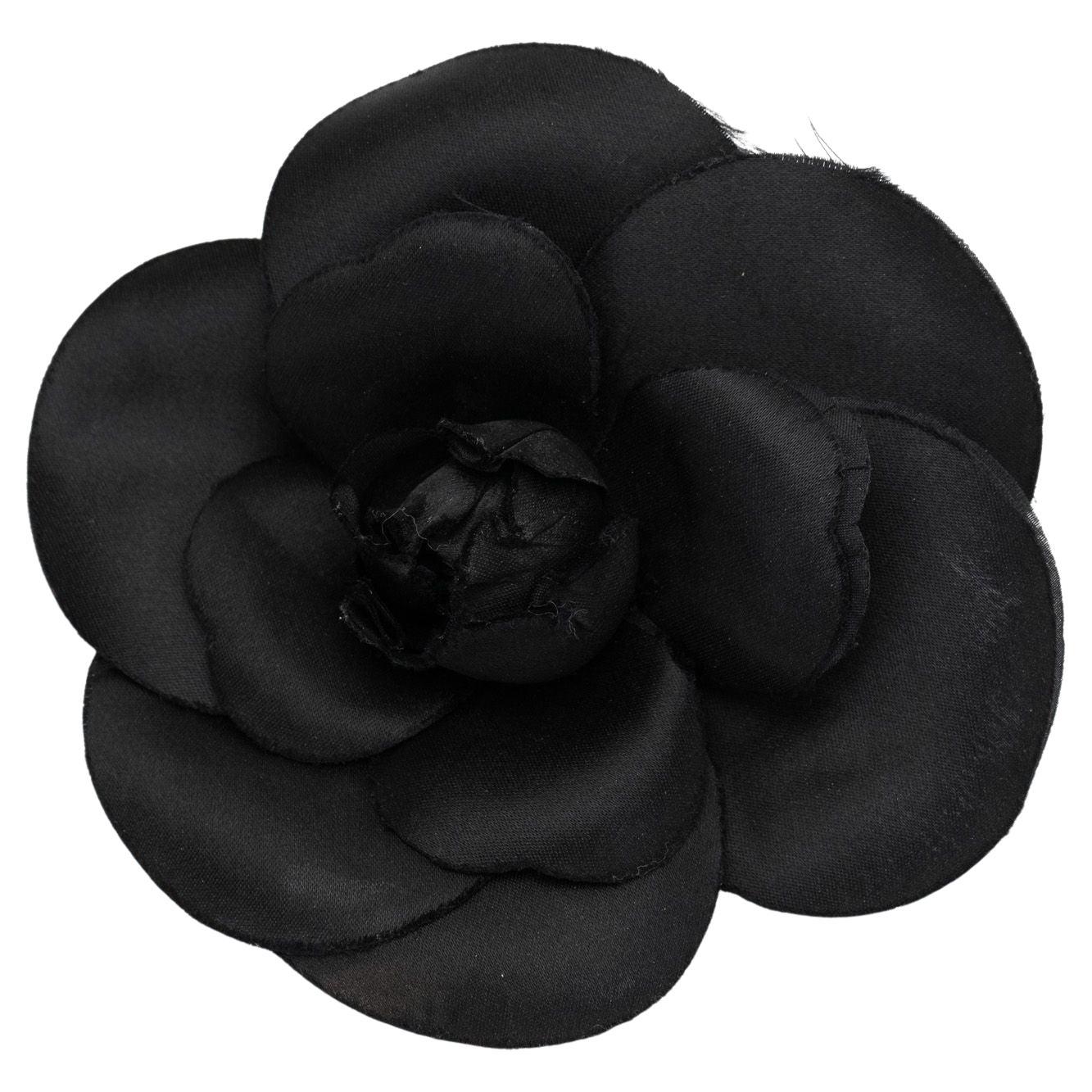 Chanel Vintage Camellia Pin Black 1985