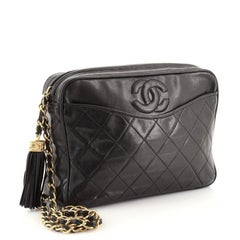 Chanel - Sac à pompon pour appareil photo vintage en cuir matelassé moyen