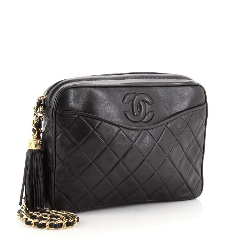 Chanel Bolsa vintage con borla para cámara Piel acolchada Mediana Negro