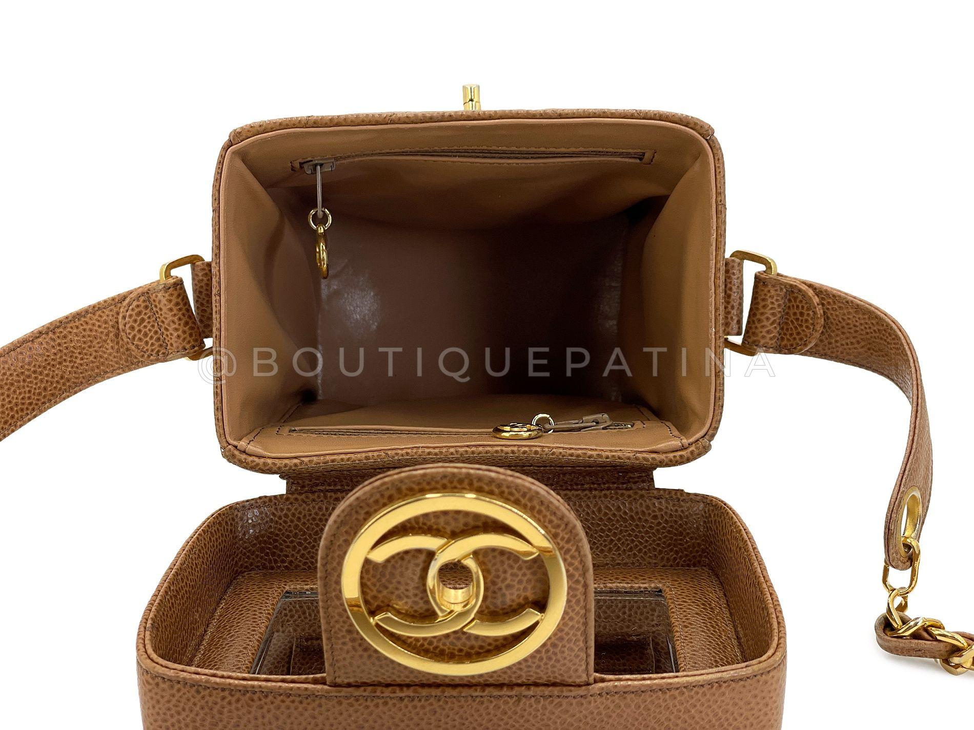 Chanel Vintage Kaviar Karamell Brown Chevron eingekreist CC Vanity Case Tasche 67996 im Angebot 9