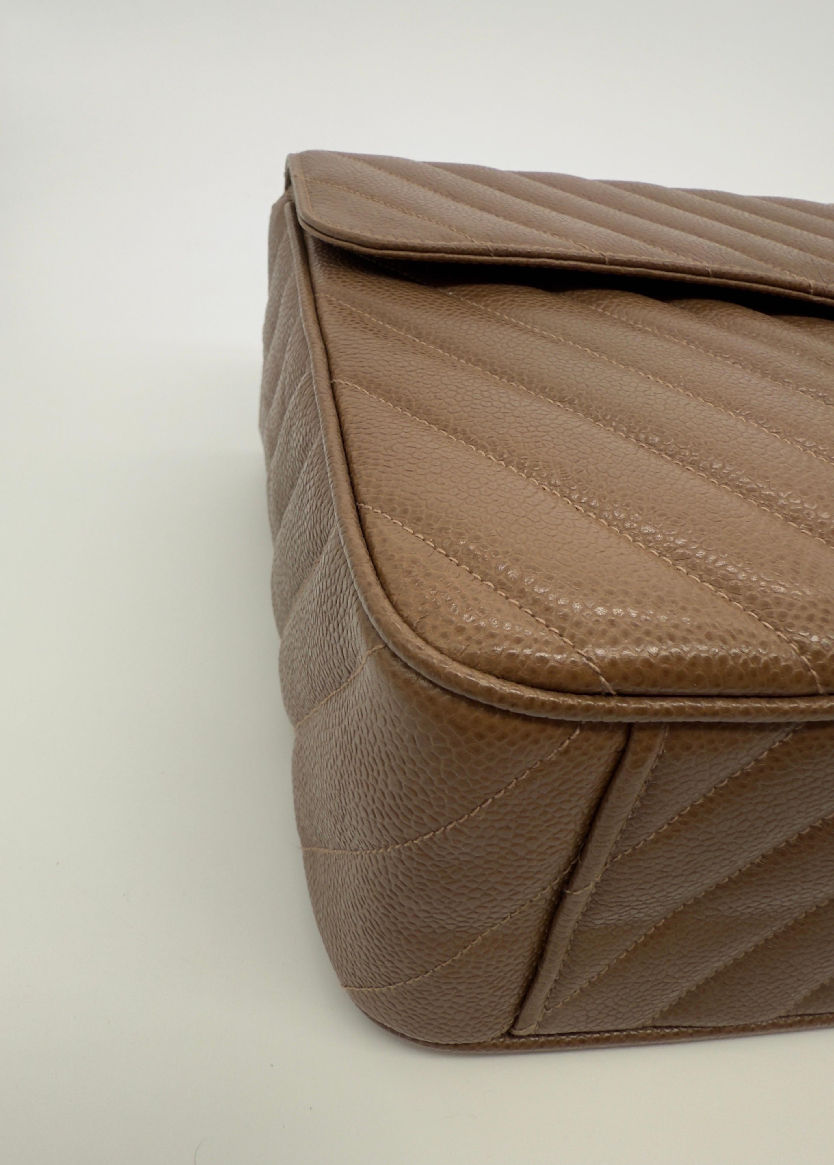 Chanel Vintage Caviar Leather Chevron Maxi Flap Bag For Sale 5