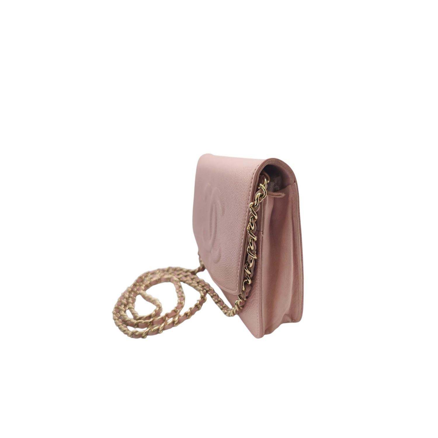 Chanel Vintage Caviar Timeless WOC Wallet On Chain Pink In Good Condition For Sale In Scottsdale, AZ