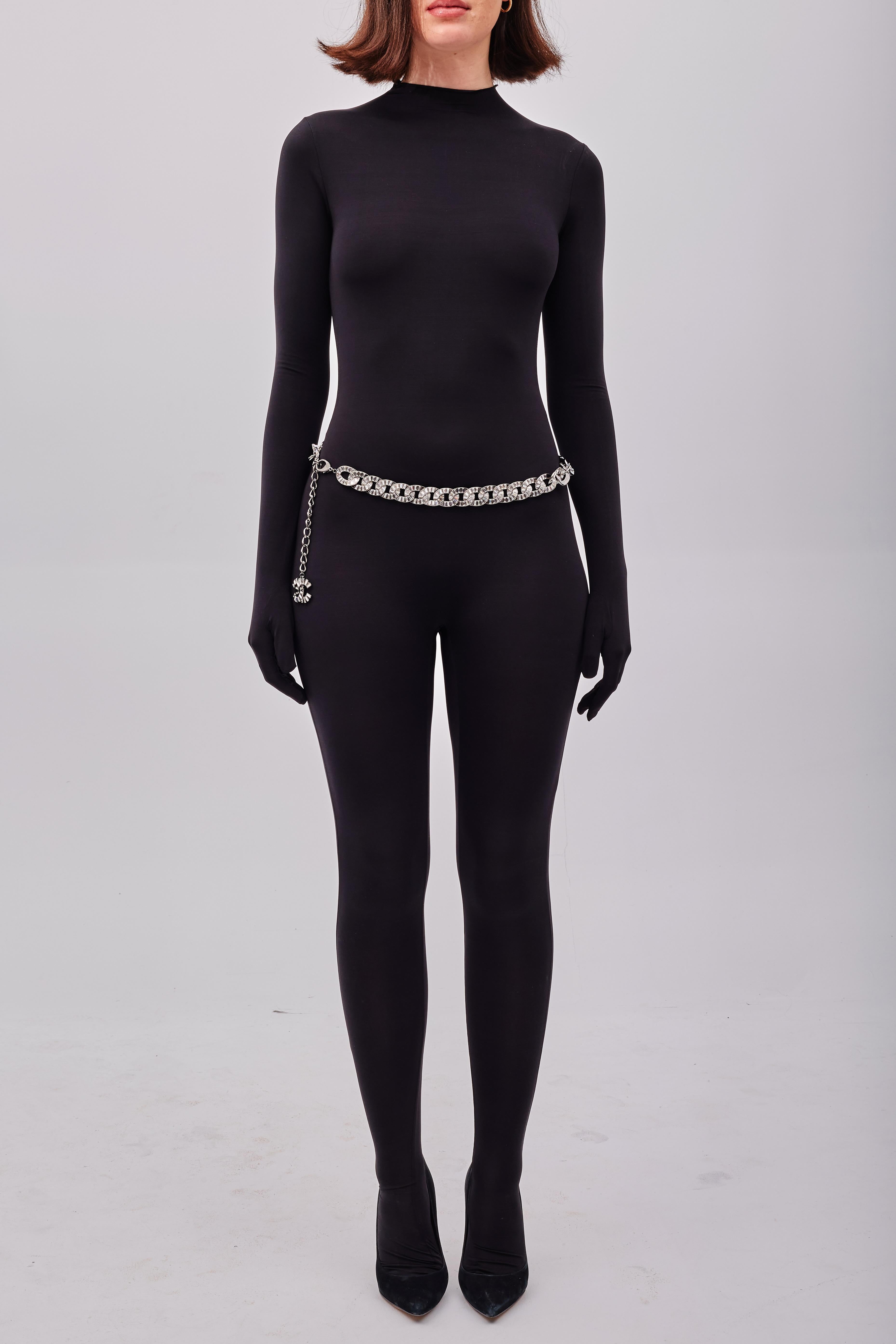 Chanel Vintage CC Baguette Crystals Pendant Ruthenium Chain Link Belt For Sale 5