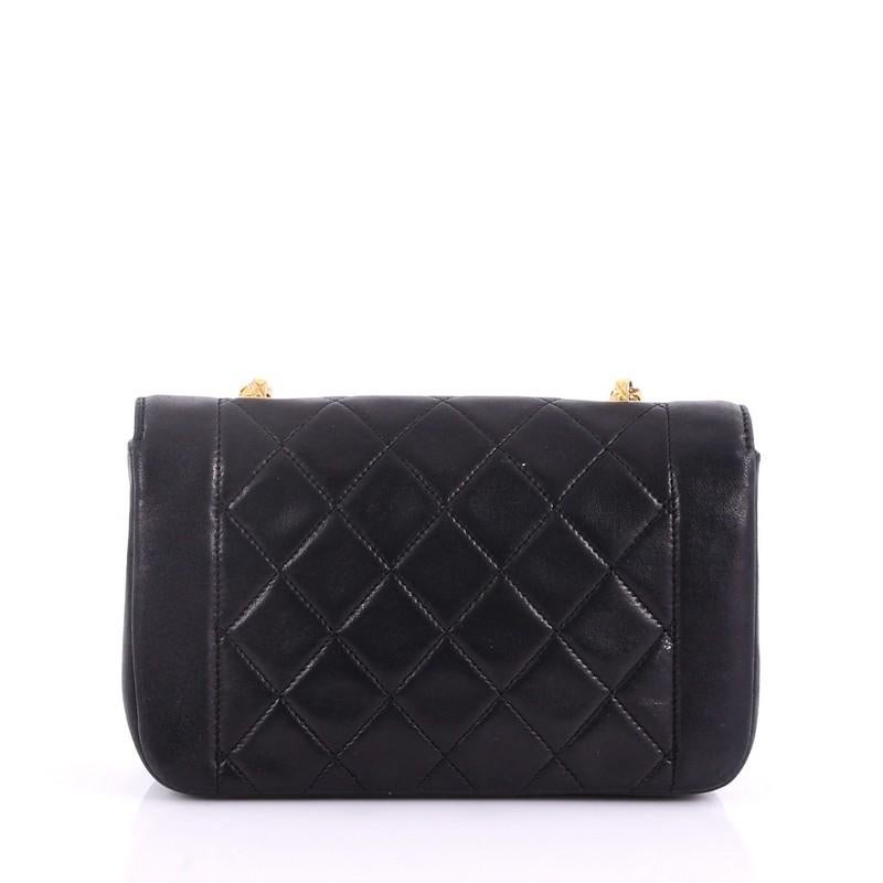 Chanel Vintage CC Chain Flap Bag Quilted Leather Mini In Good Condition In NY, NY