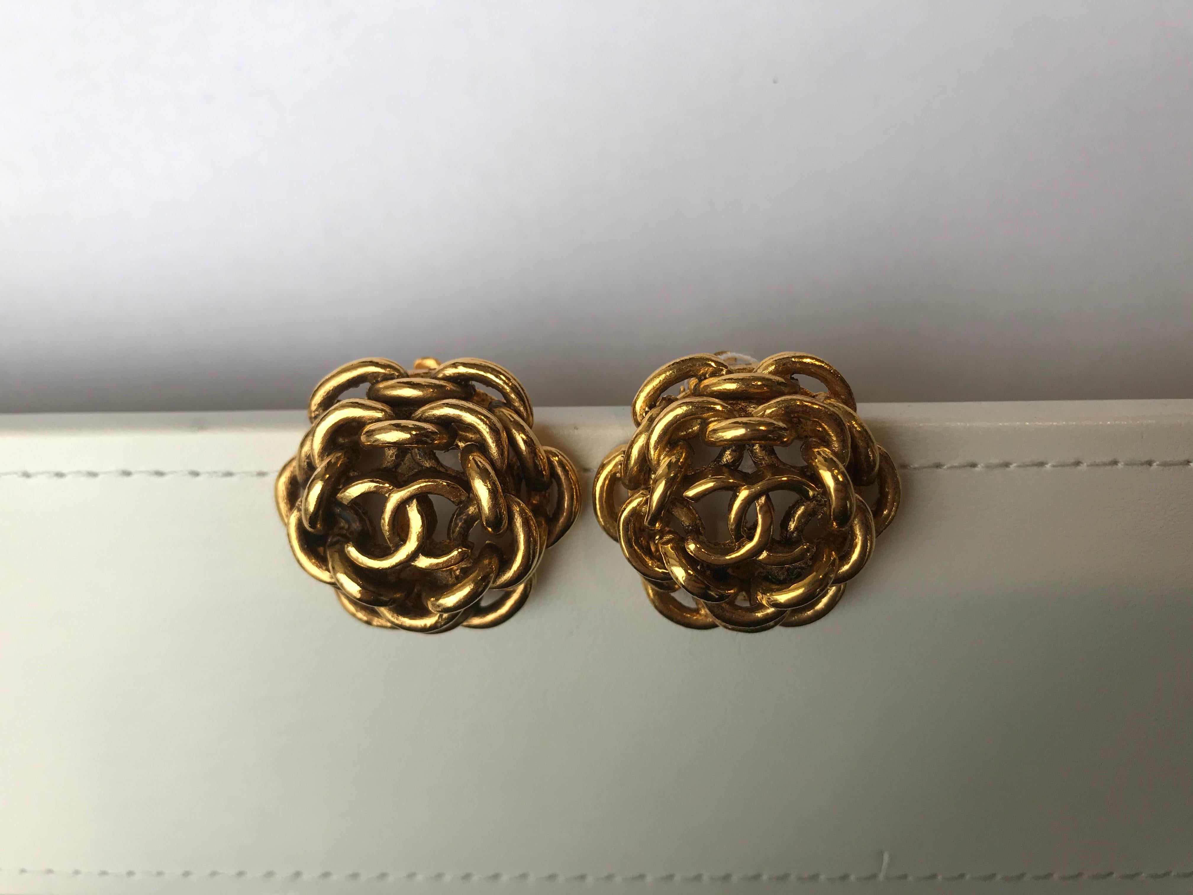 Women's or Men's Chanel Vintage CC Clip-On Earrings