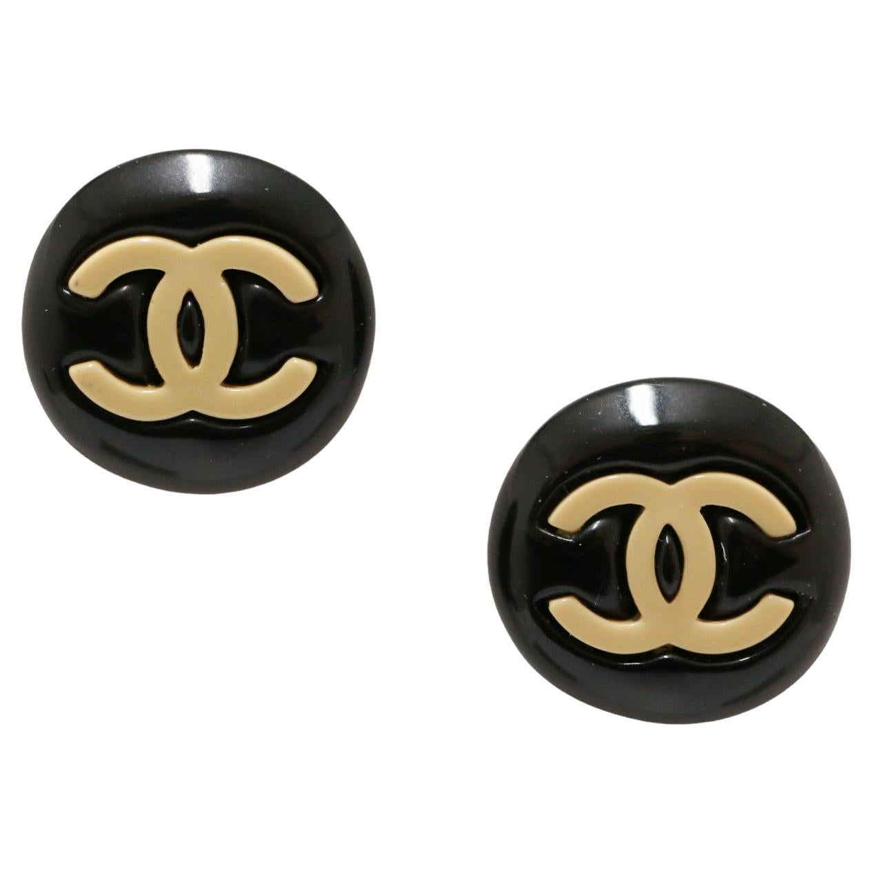 Chanel Vintage CC Clip-ons For Sale