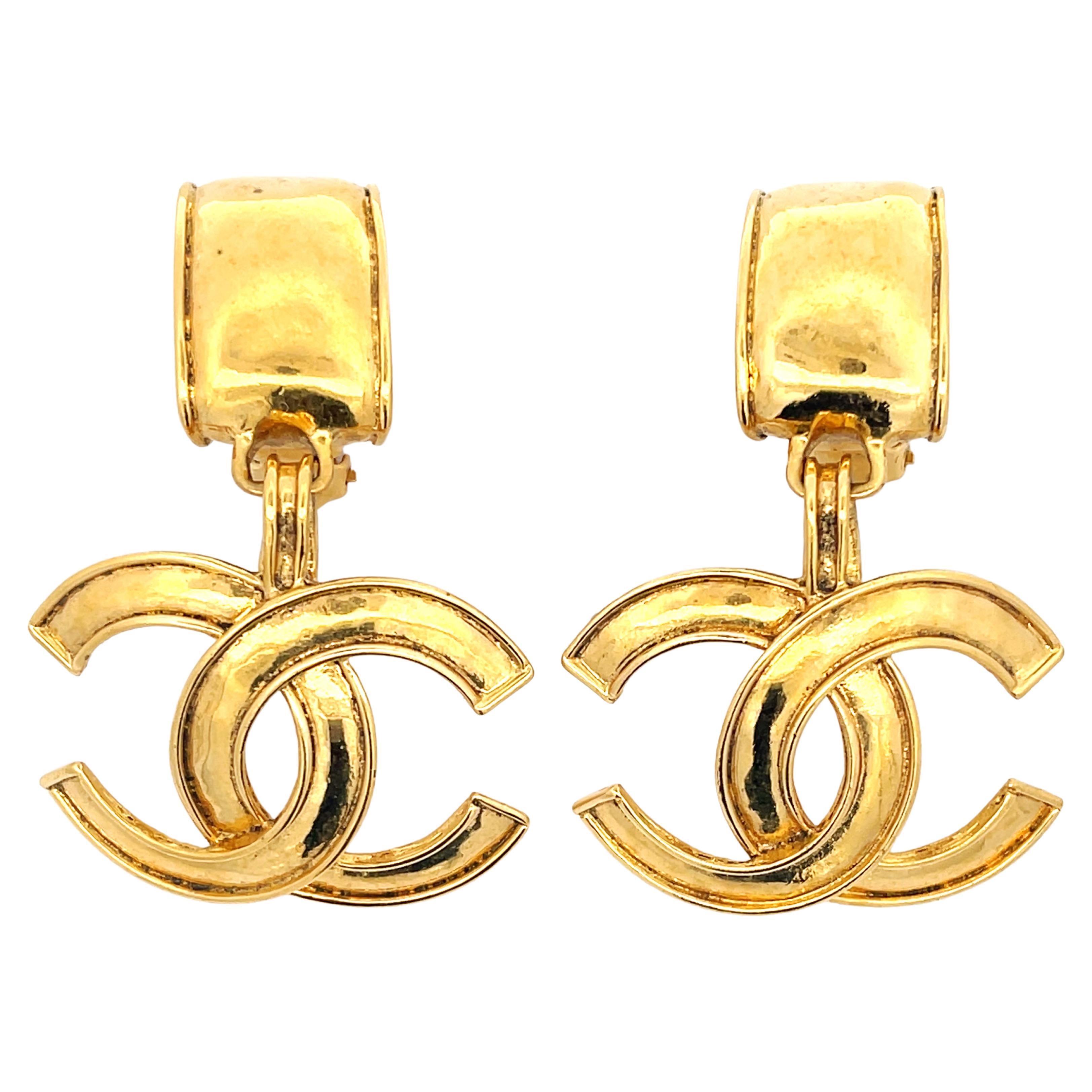 CHANEL Vintage CC Dangly Earrings For Sale