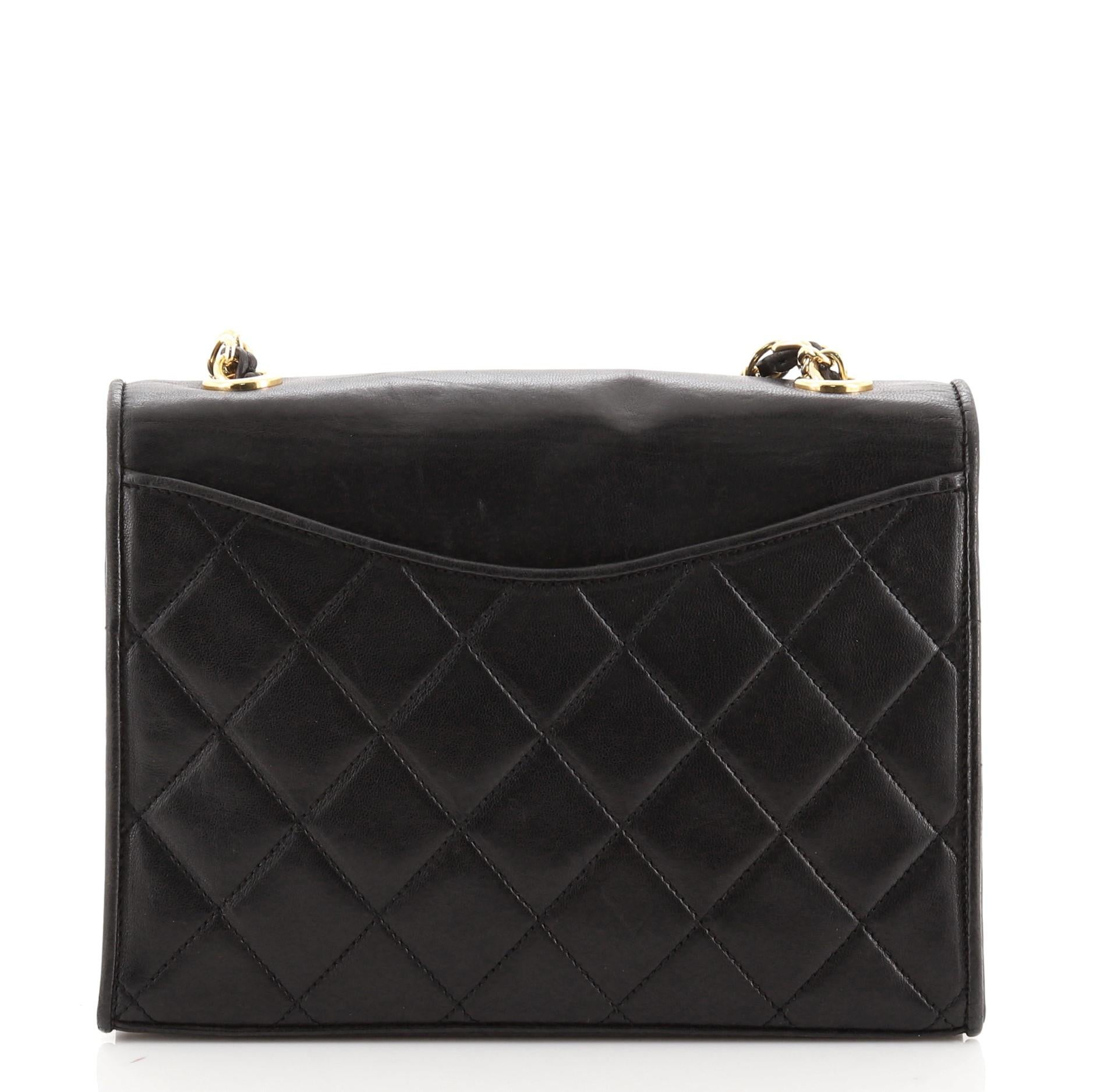 Chanel Vintage CC Full Flap Bag Quilted Lambskin Small In Good Condition In NY, NY