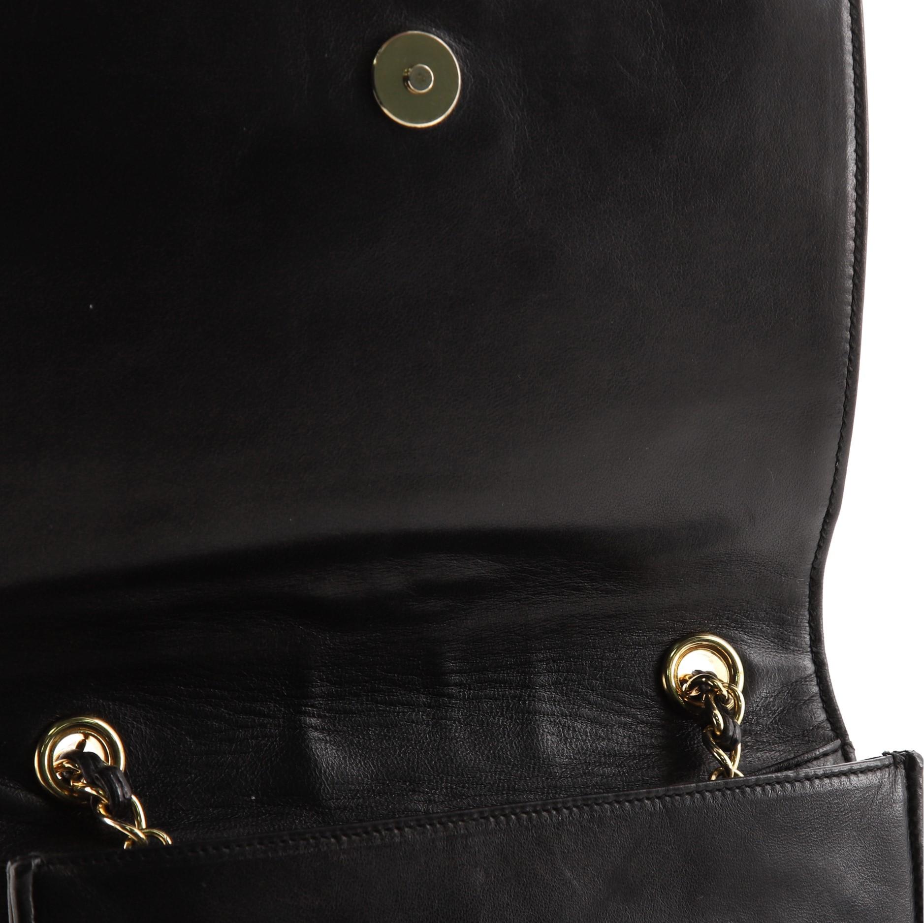 Chanel Vintage CC Full Flap Bag Quilted Lambskin Small 4