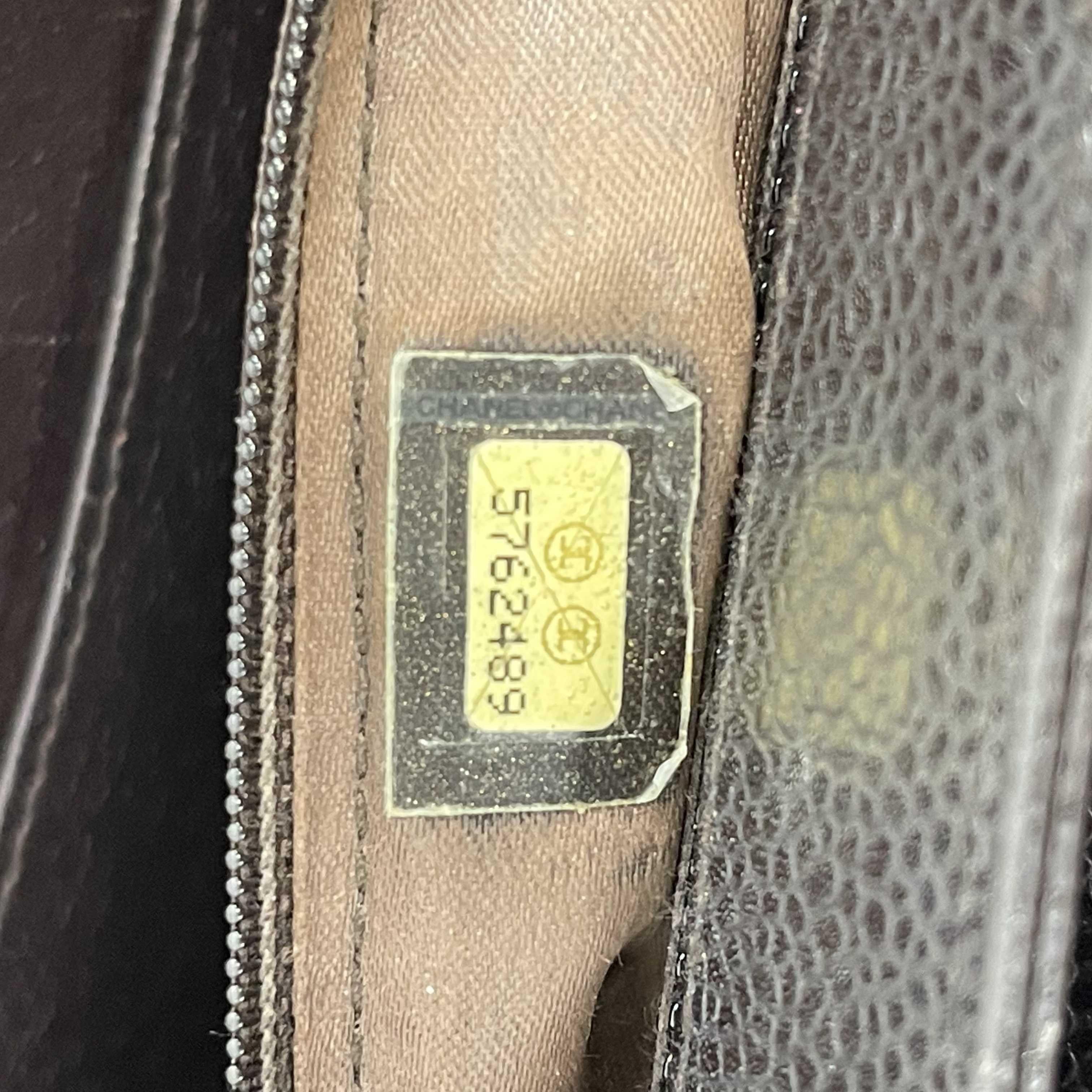 	Chanel - Vintage CC Kelly Bag Dark Brown Caviar Shoulder Bag In Good Condition In Sanford, FL