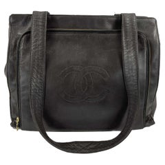CHANEL Vintage CC Logo 90er Jahre große braune Umhängetasche mit Reißverschluss