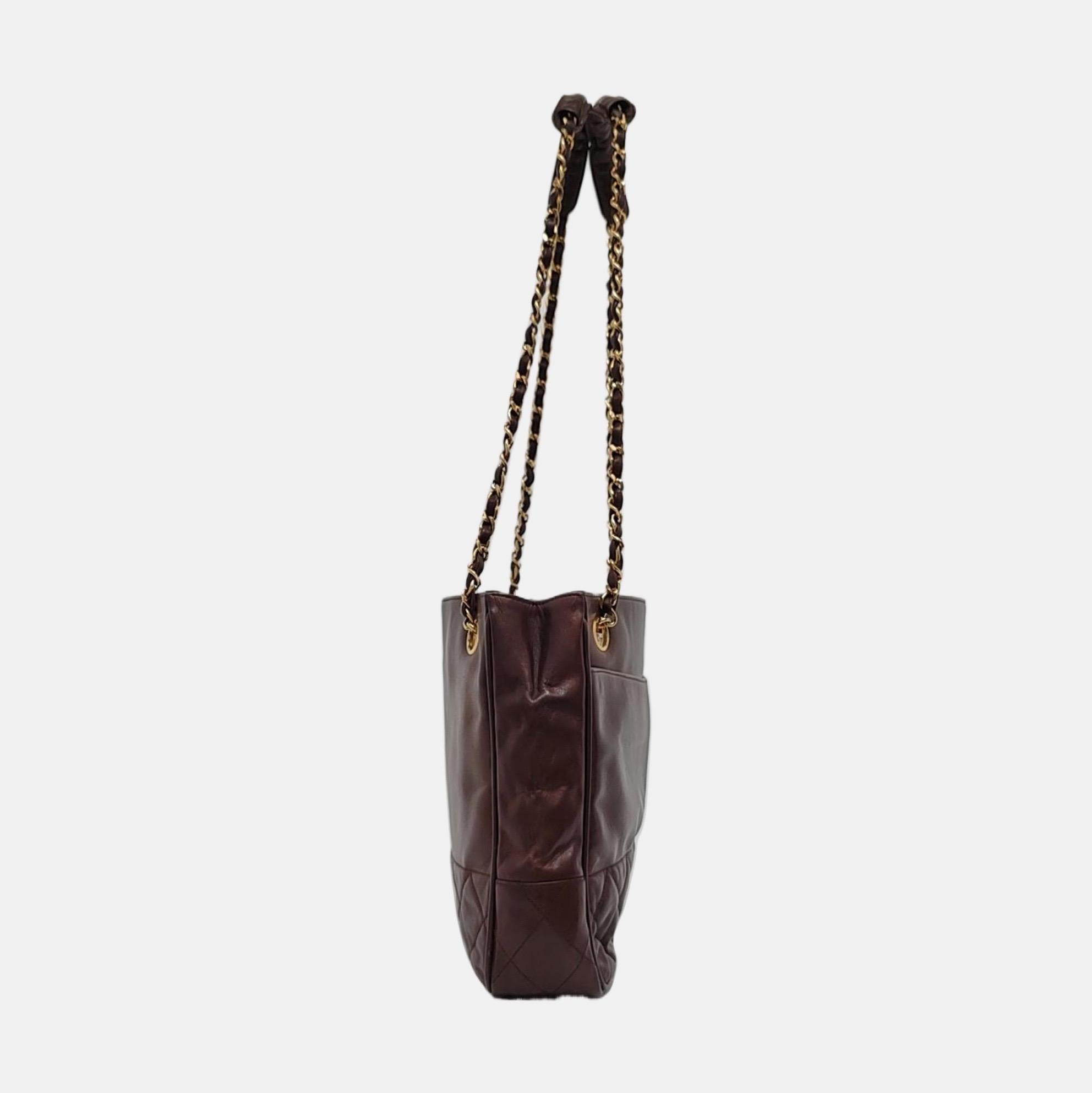 Chanel Vintage CC Logo Tote Bag Brown Calfskin Leather Double Gold Chain 1986-88 For Sale 1