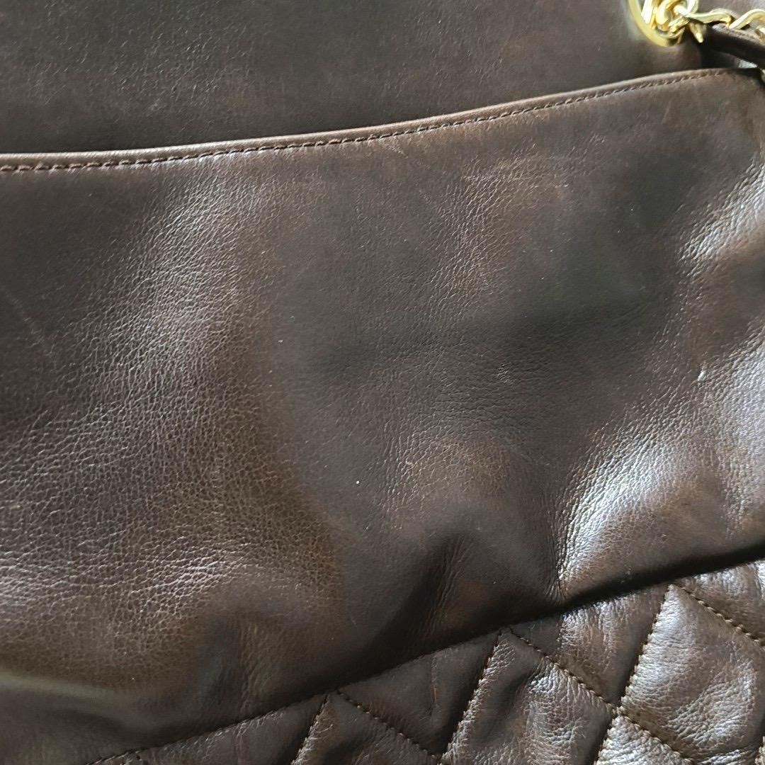 Chanel Vintage CC Logo Tote Bag Brown Calfskin Leather Double Gold Chain 1986-88 For Sale 3