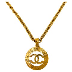 Chanel Vintage CC Medallion Long Necklace Collection 28 66135