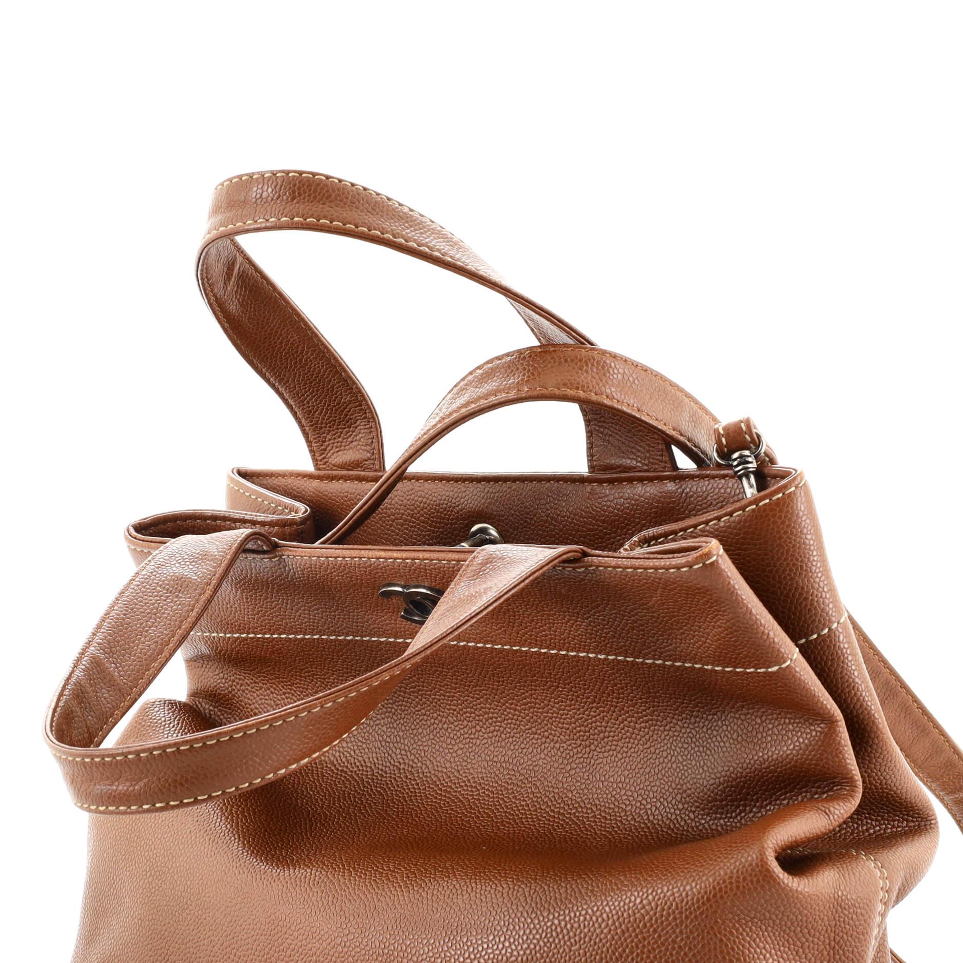Chanel Vintage CC Turnlock Umwandelbare Tragetasche in Kaviar Medium 3