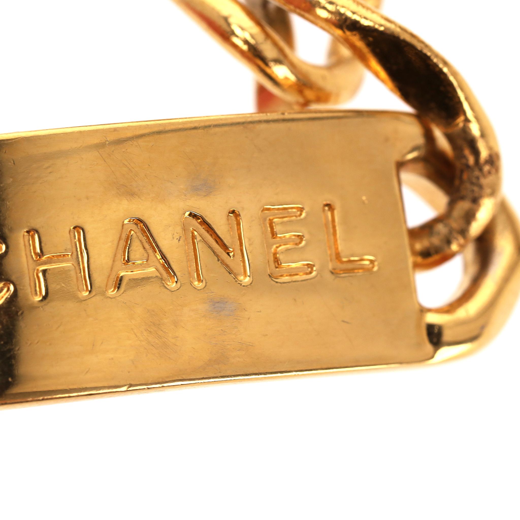 Chanel Vintage Gürtel aus Kettengliedern mit eingravierten 