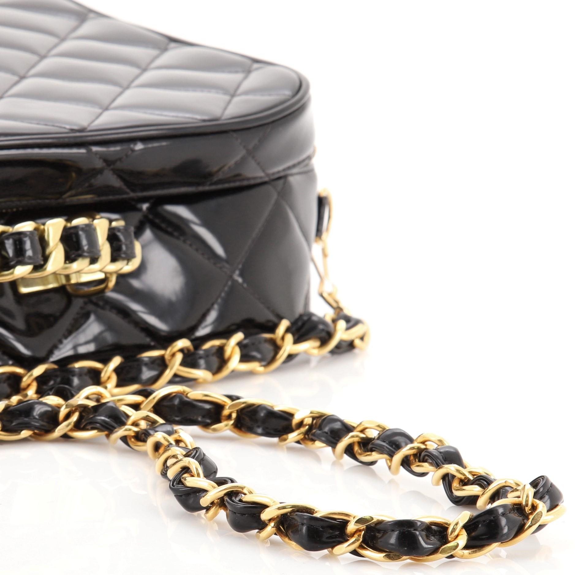 Chanel Vintage Chain Lunch Box Bag Quilted Patent Large In Good Condition In NY, NY