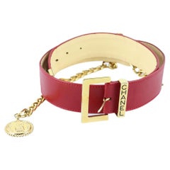 Chanel Vintage Cintura in pelle con catena 70 cm