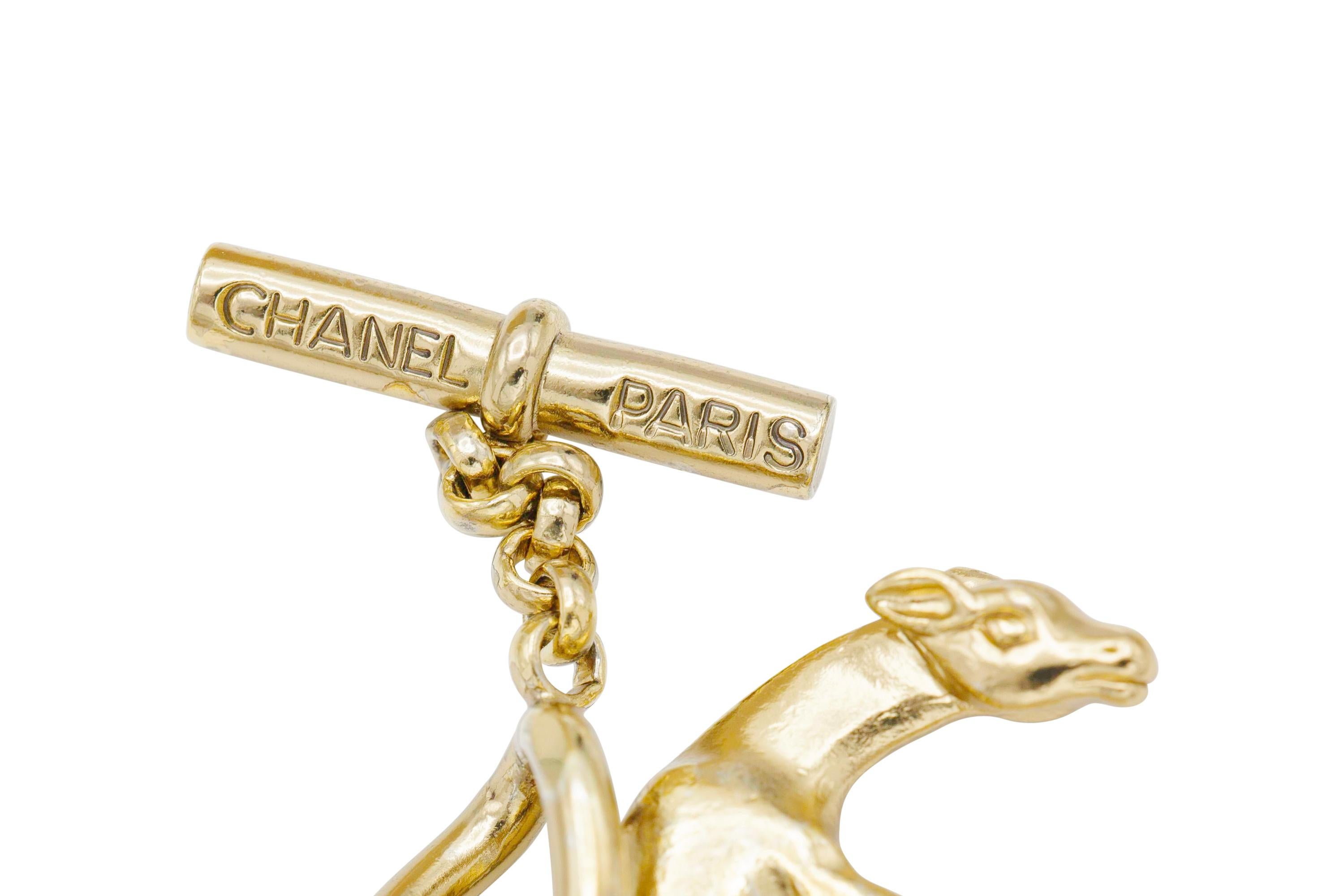 Chanel Vintage-Charm-Armband im Zustand „Gut“ in New York, NY