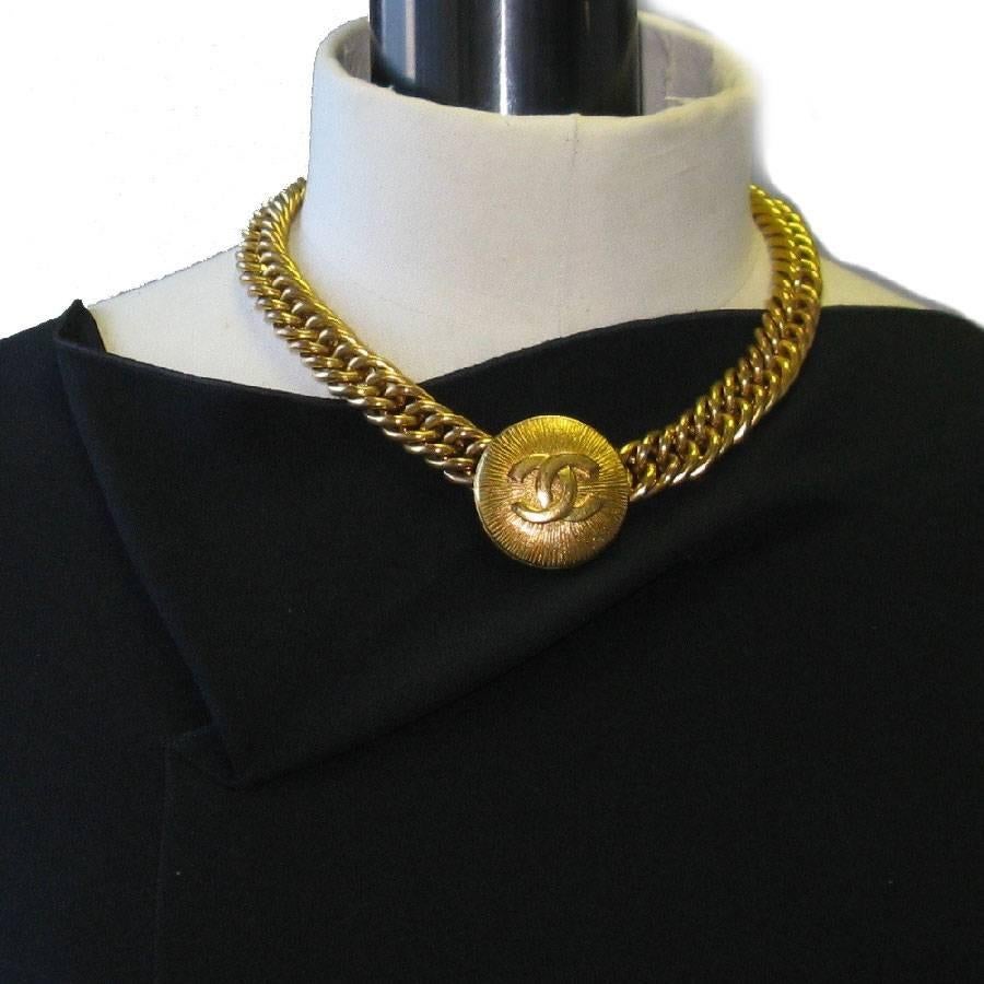 CHANEL Vintage Choker Necklace in Gilded Metal 6