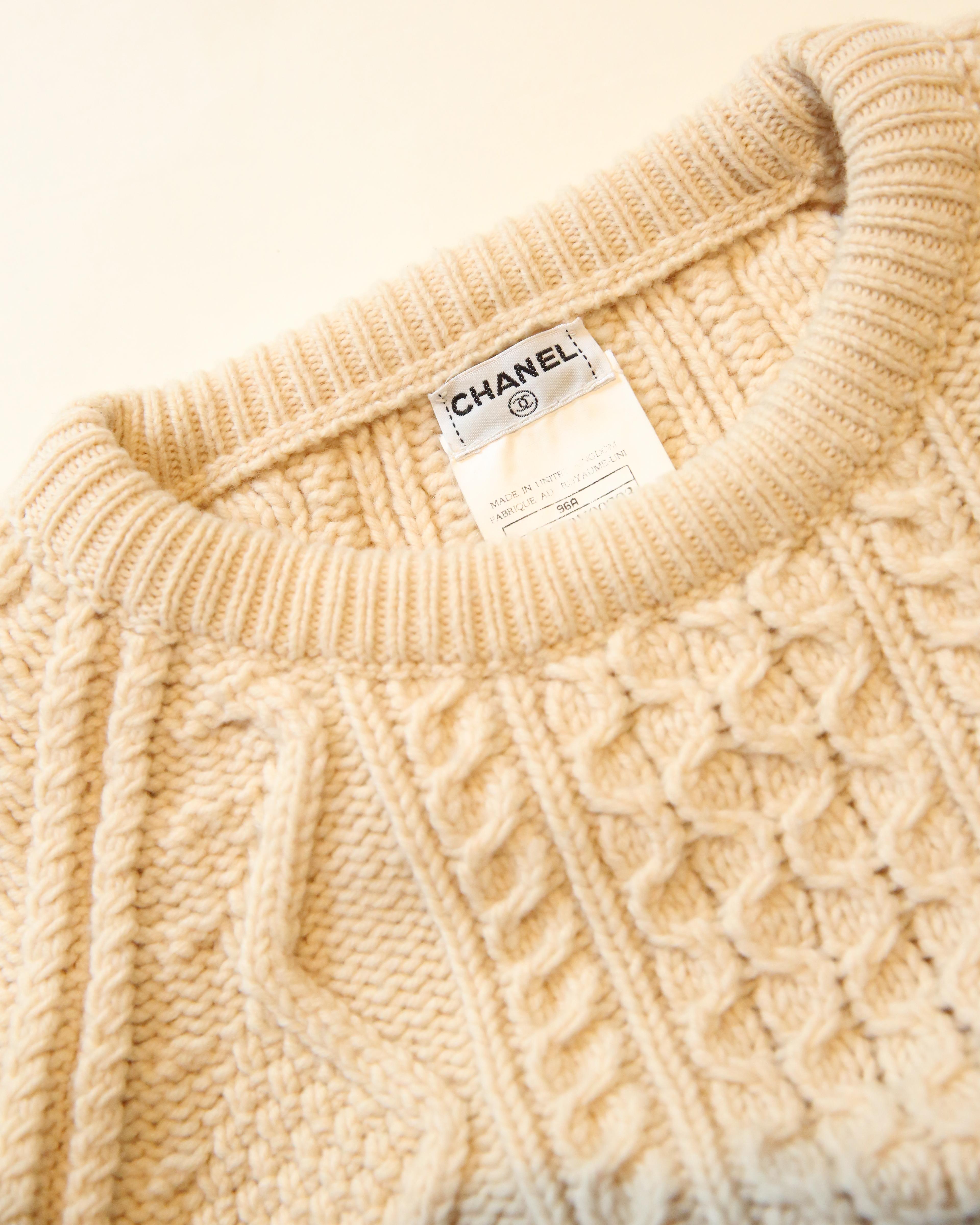Chanel vintage chunky cable knit cropped cream wool logo CC dress sweater 34 6