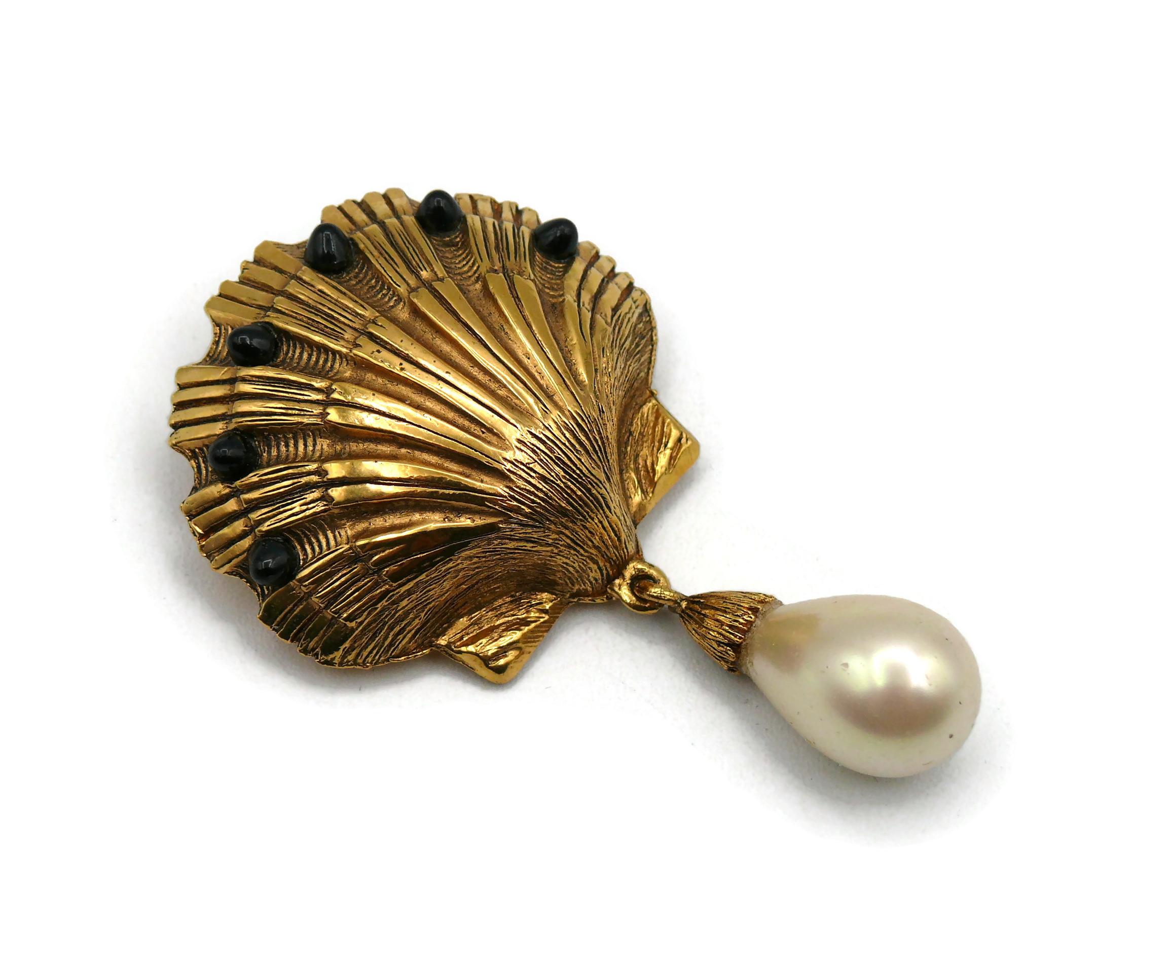 vintage shell brooch
