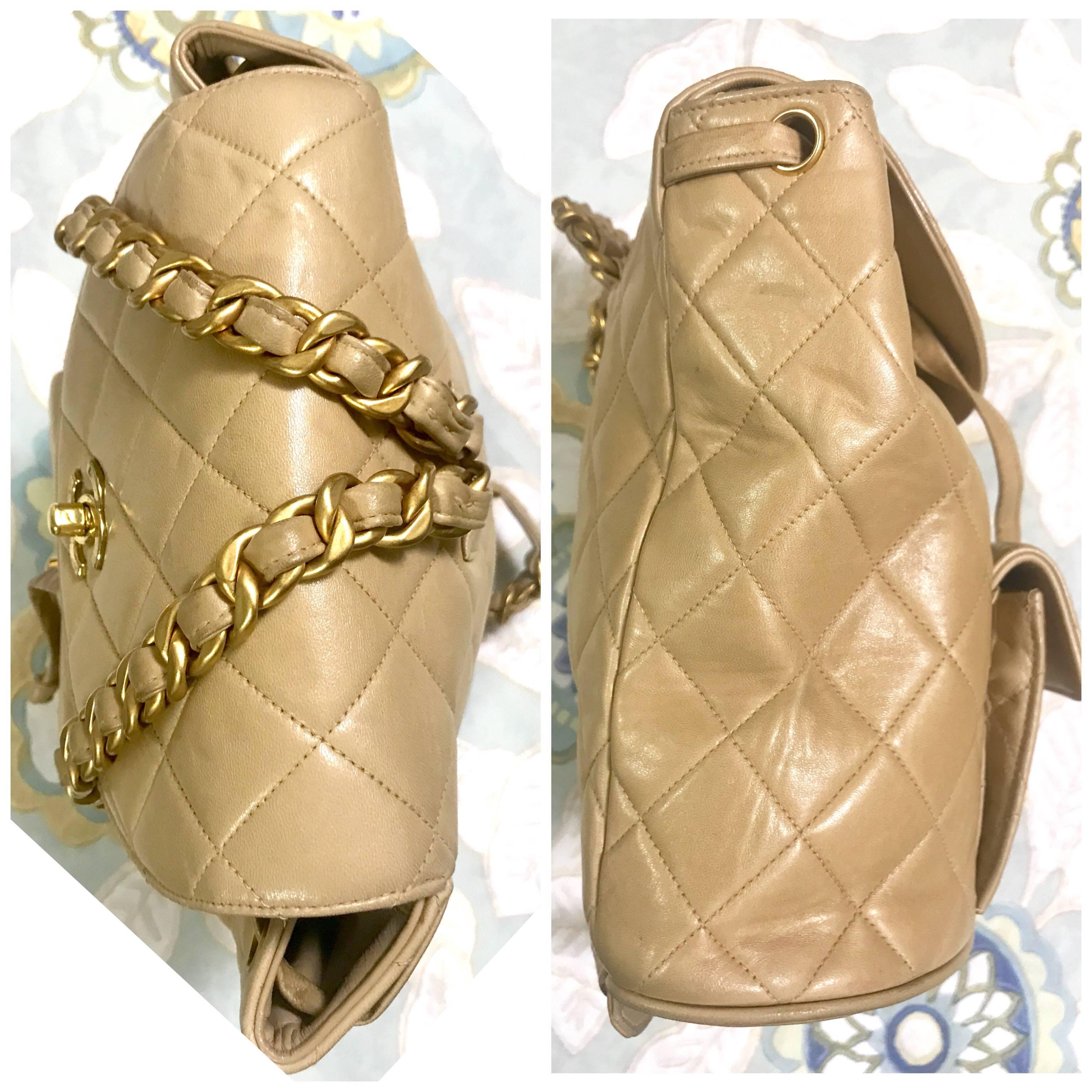 Chanel Vintage classic beige lamb leather 2.55 backpack with golden CC and chain 2