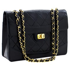 CHANEL Vintage Classic Chain Umhängetasche Schwarz Klappe Gesteppt Lamm